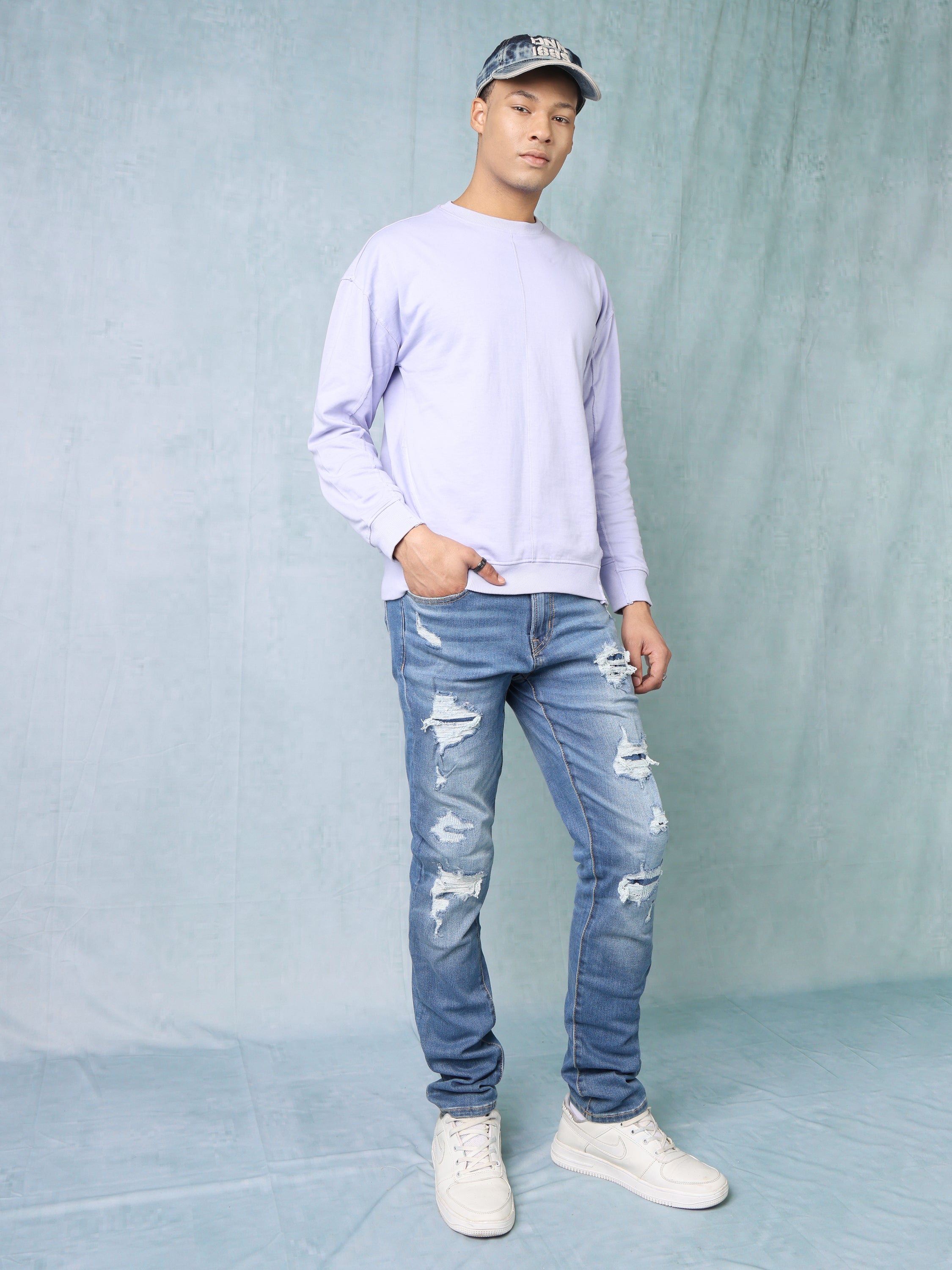 Men Blue Distressed Jeans