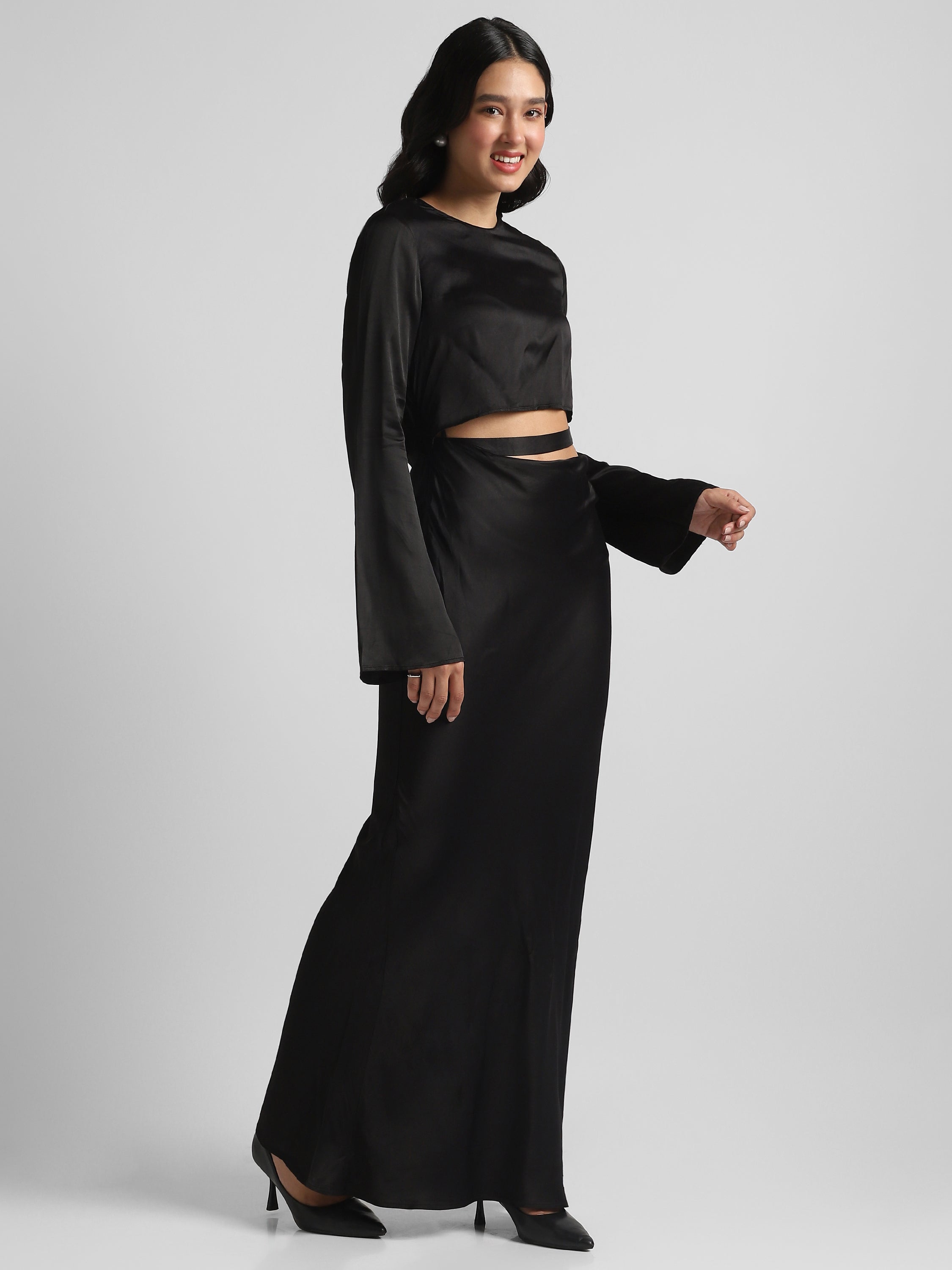 Women Black Maxi Dress with waist cut out