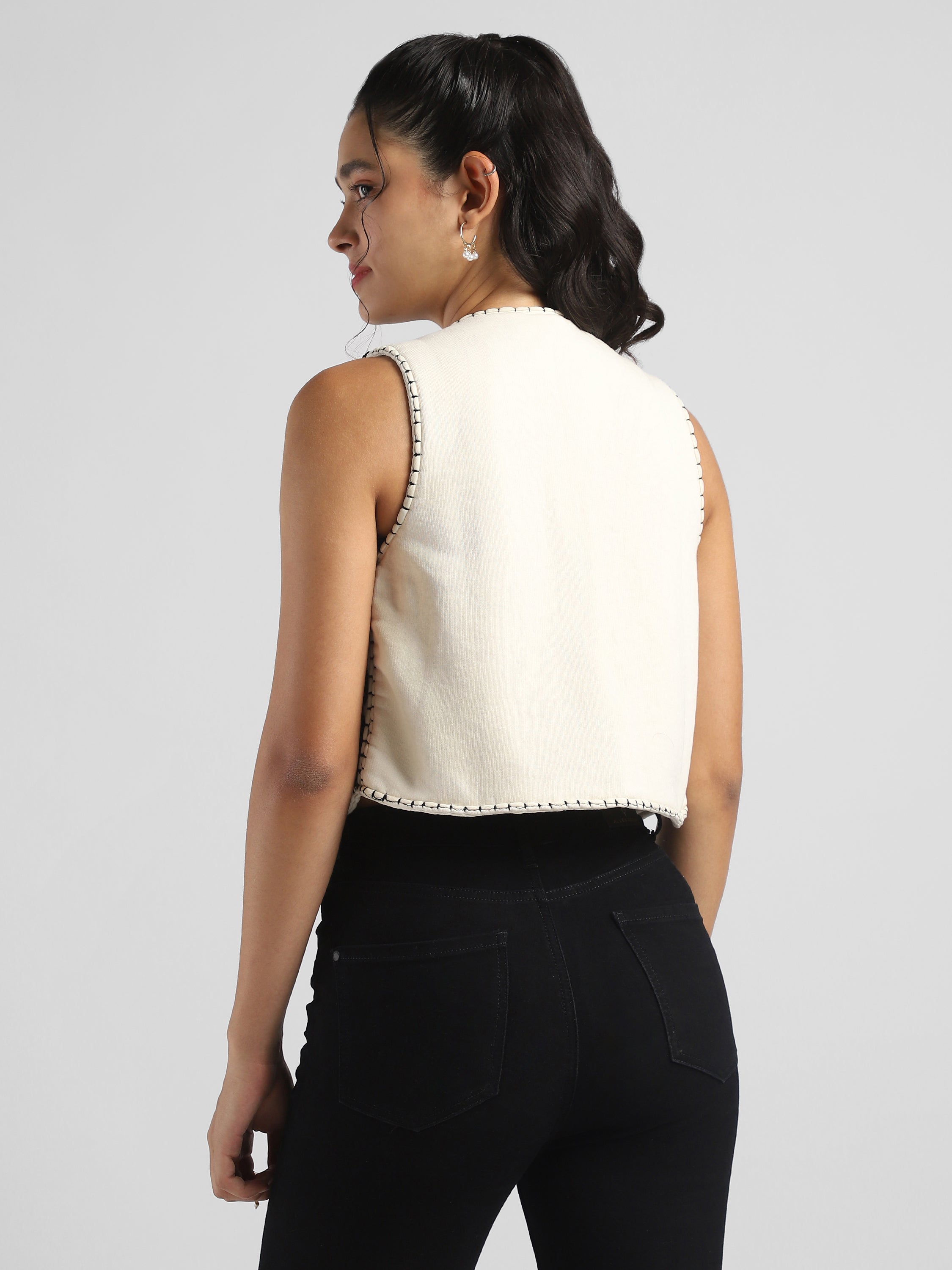 Women White Embroidered Vest Jacket