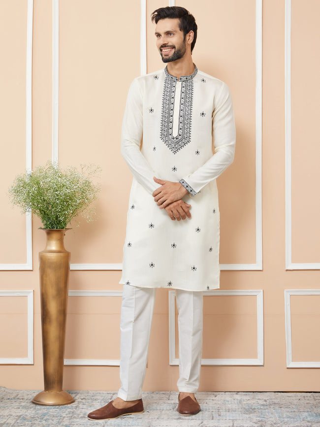 Men Cream Embroidered Chanderi Silk Straight Kurta