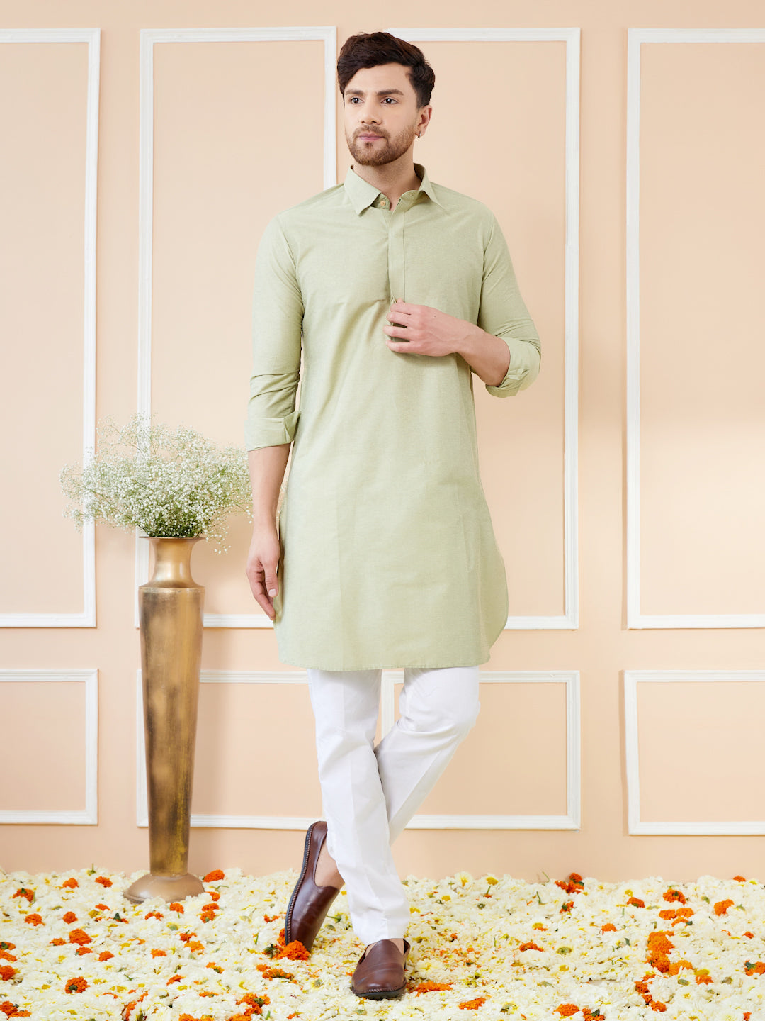 Men Green Cotton Solid Pathani Kurta