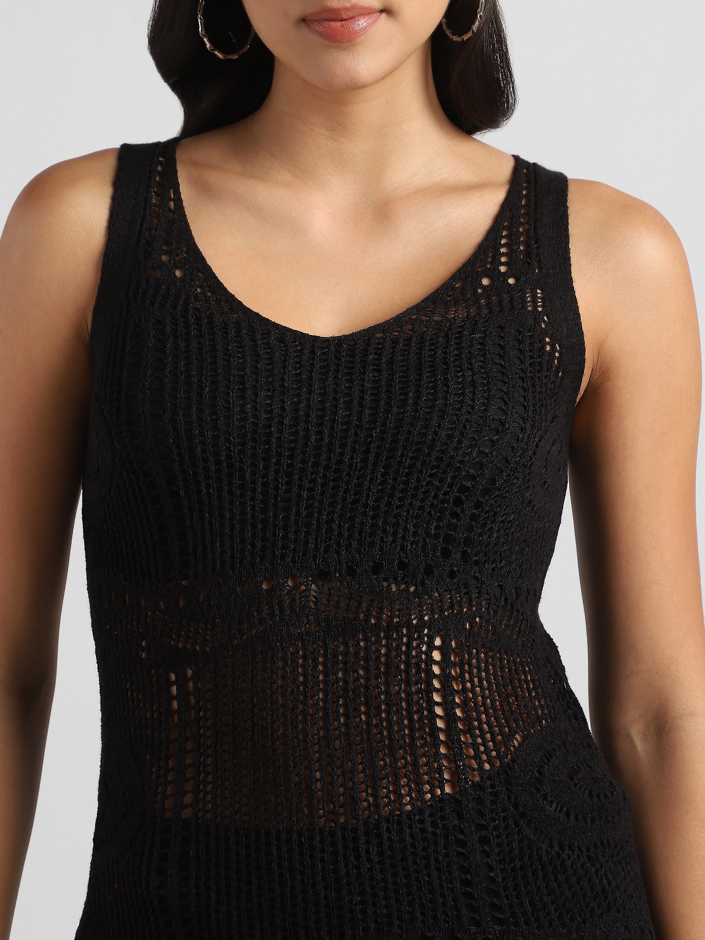 Women Black Crochet Bodycon Dress