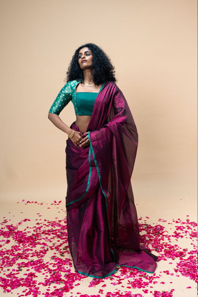 DIVIJA I Dark Pink handwoven tissue saree with green border