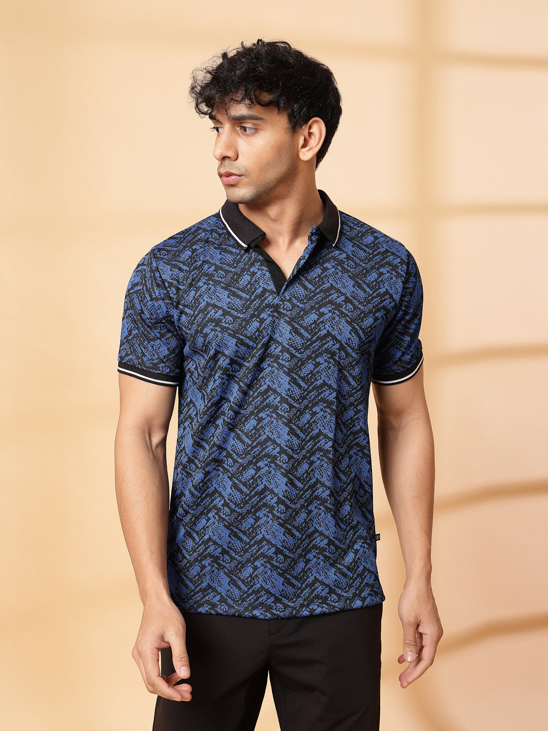 Men Abstract Jacquard Polo T-Shirt