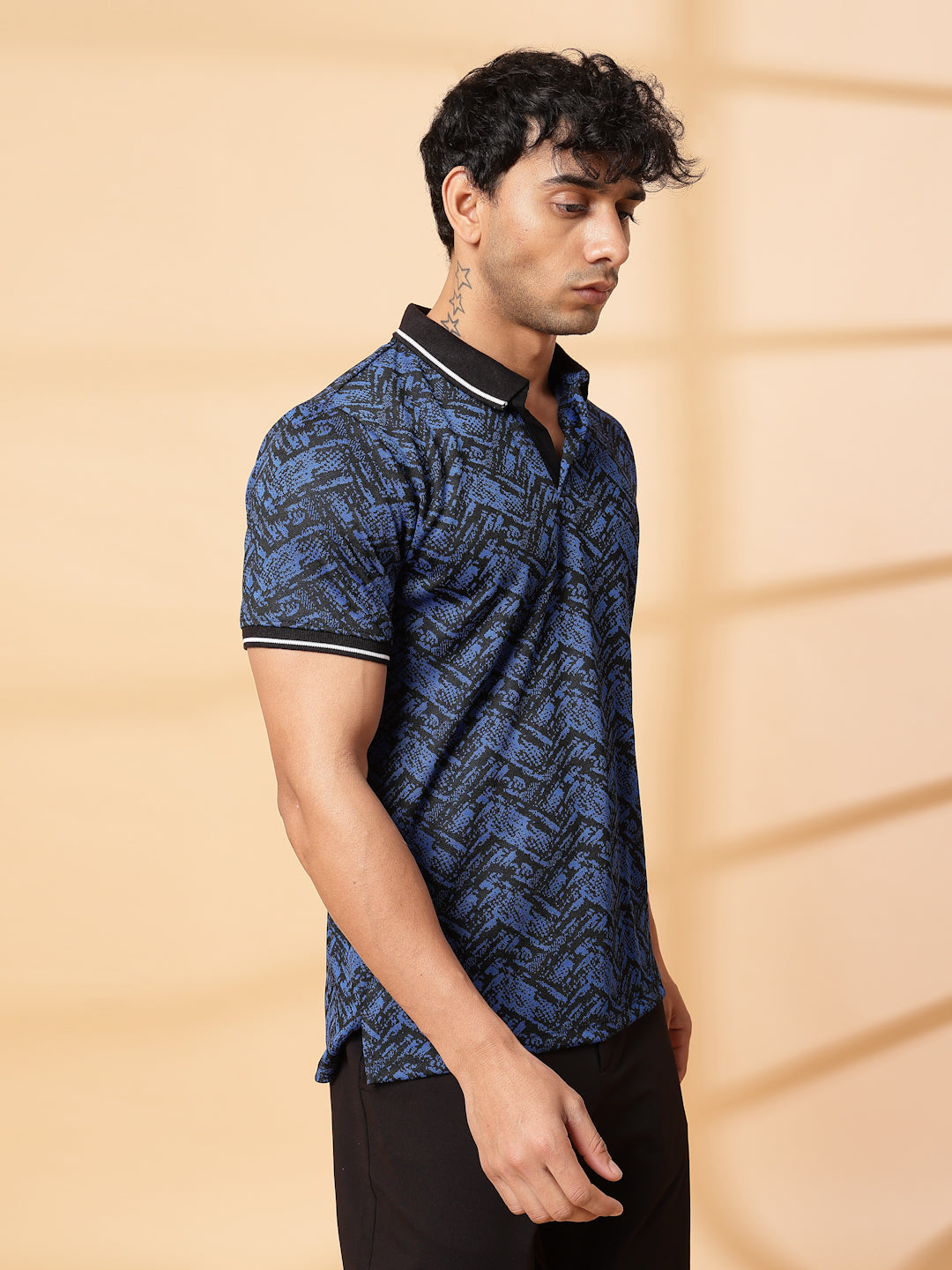 Men Abstract Jacquard Polo T-Shirt