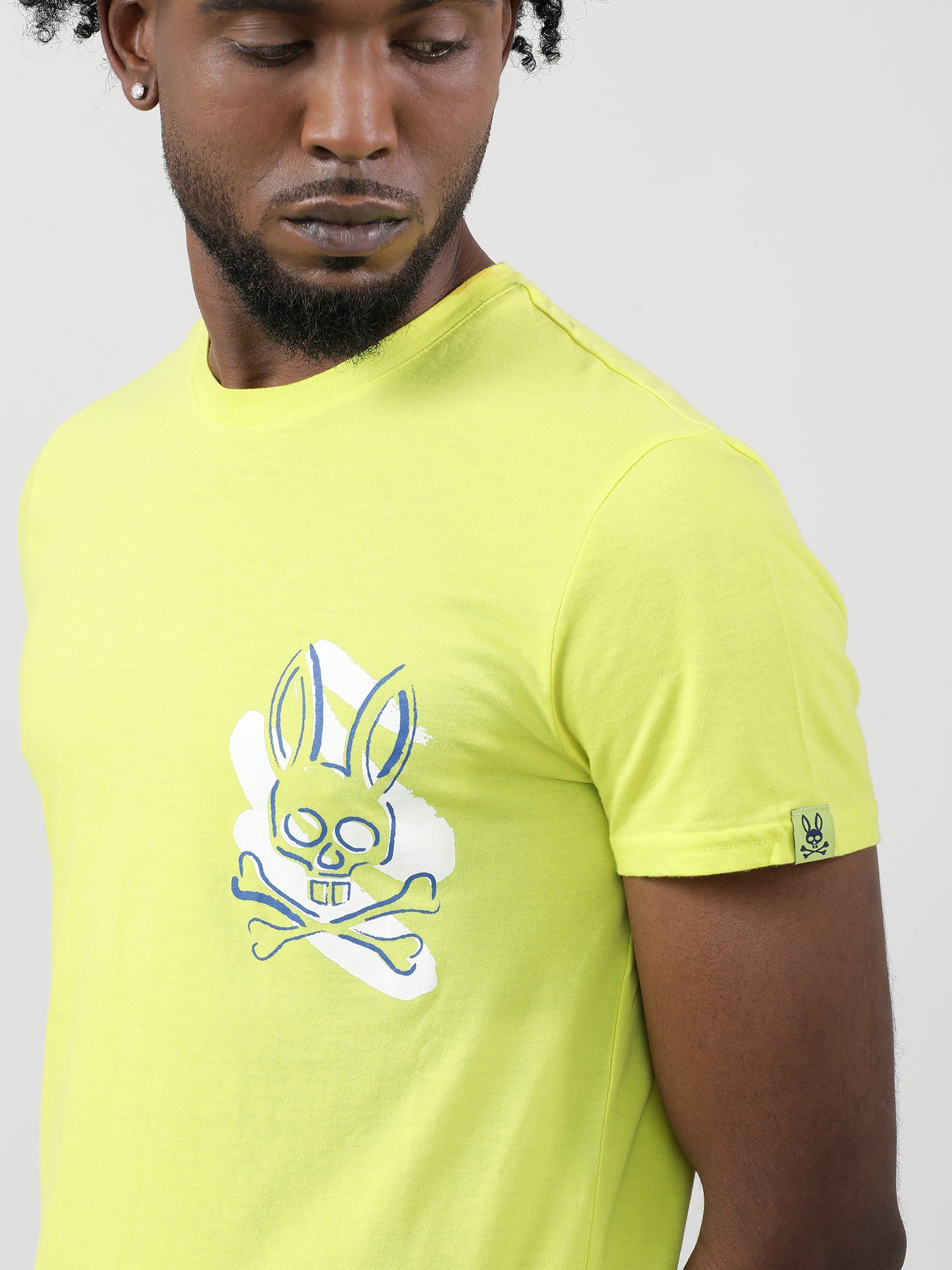 Men Yellow Quick-Dry Relaxed Fit Cotton T-Shirt