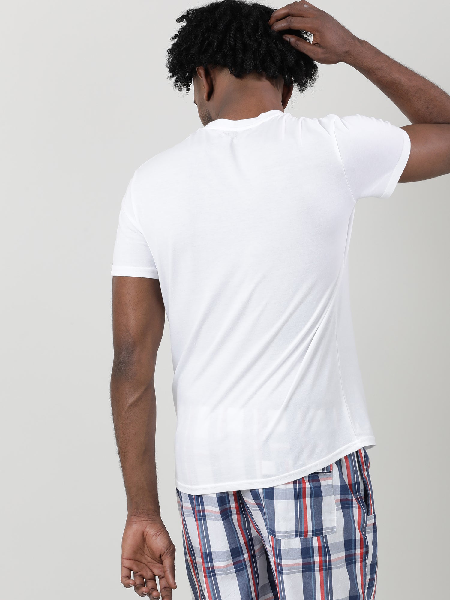 Men White Quick-Dry Relaxed Fit Cotton T-Shirt