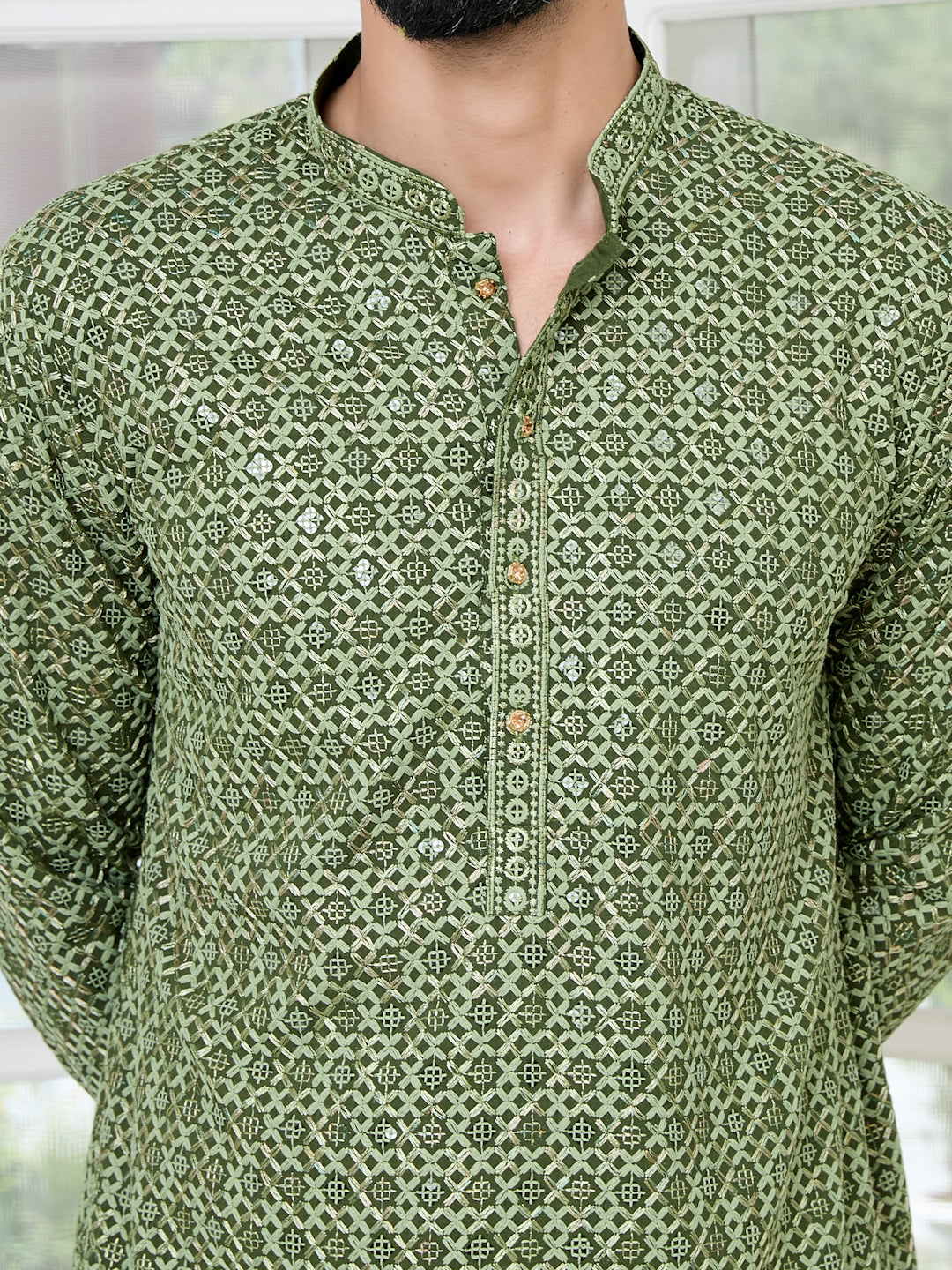 Men Green Embroidered Straight Kurta