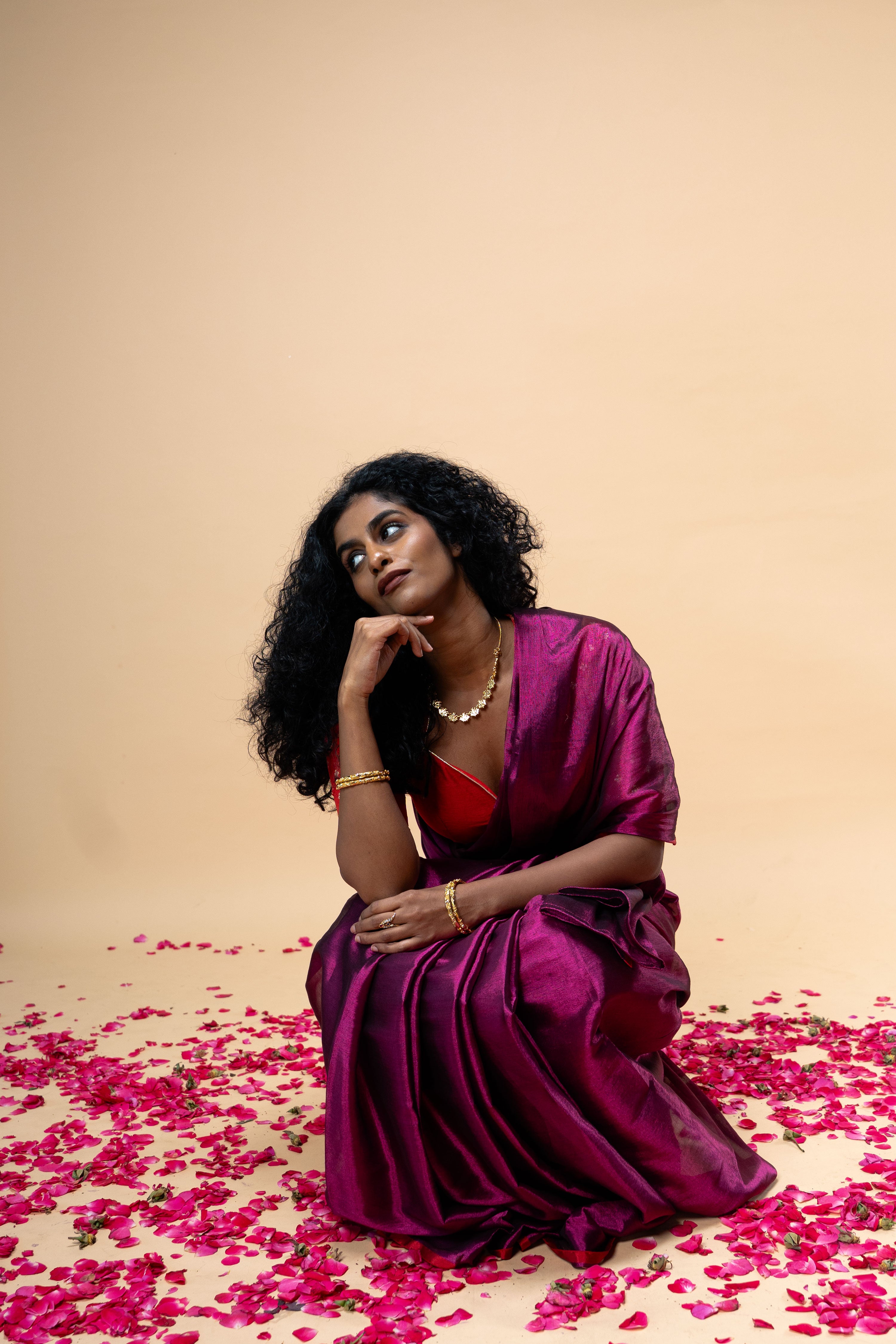 YATRIKA I Purple handwoven tissue saree with red border