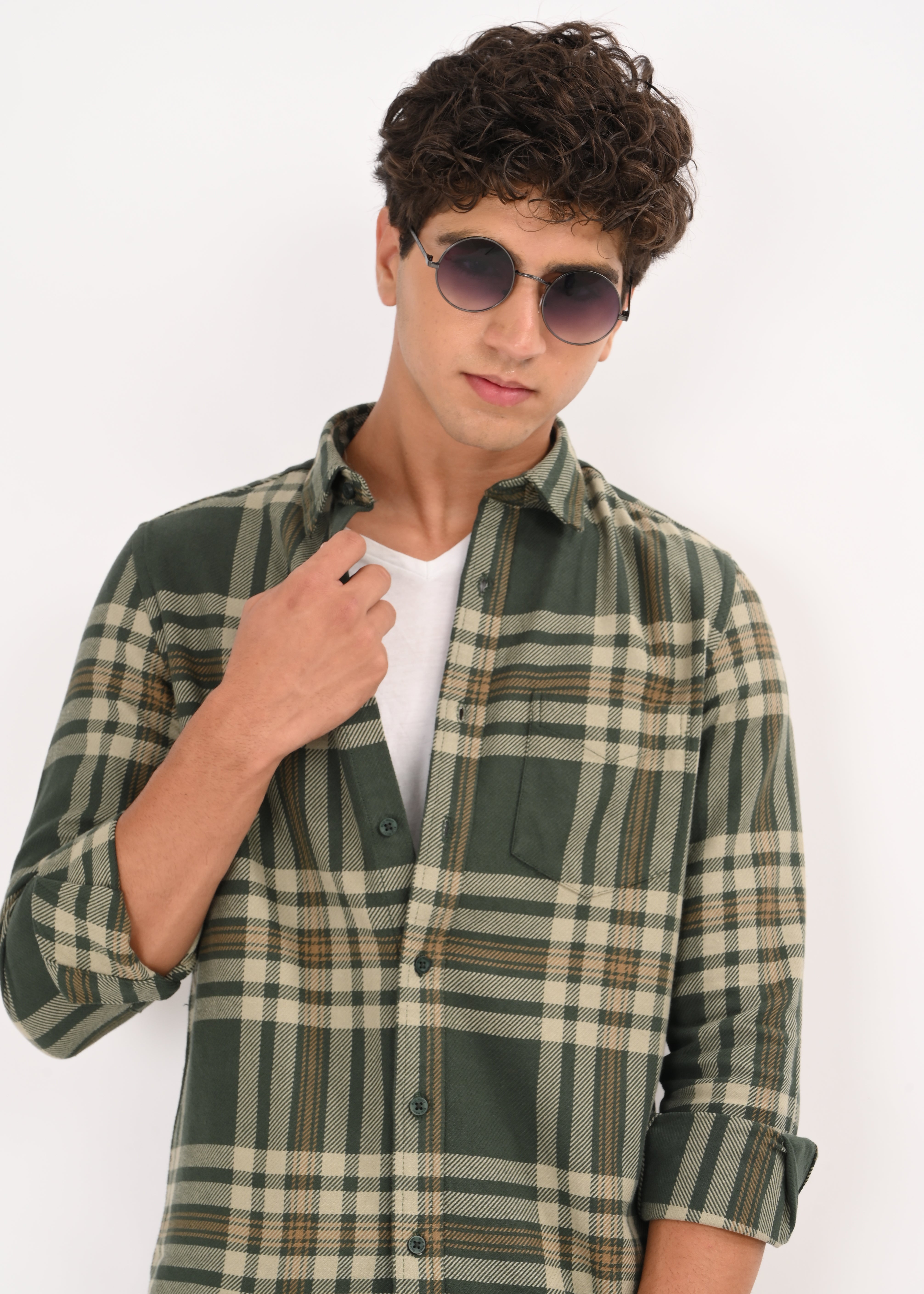 Men Green Classic Checked Shirt