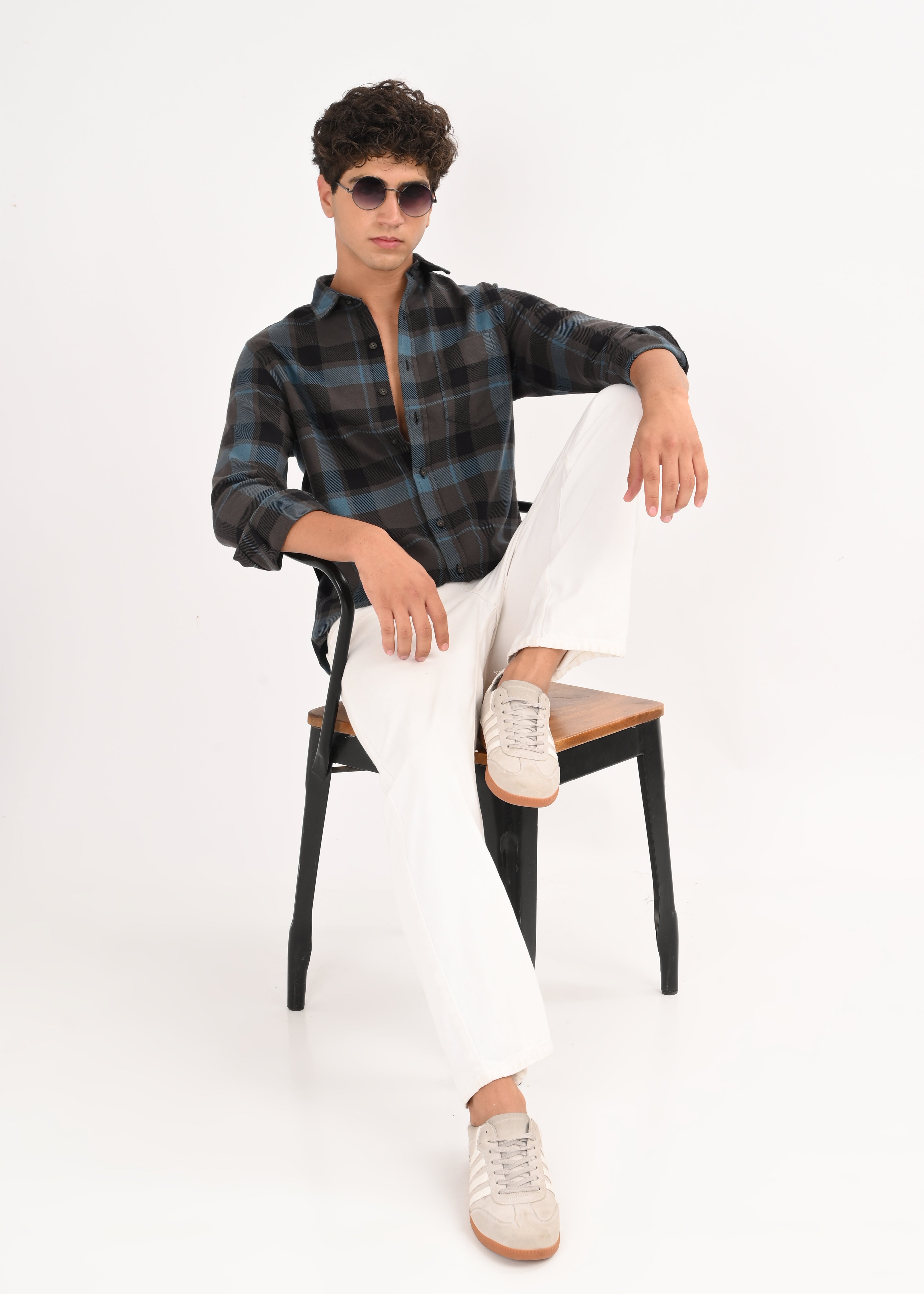 Men Blue Classic Checked Shirt