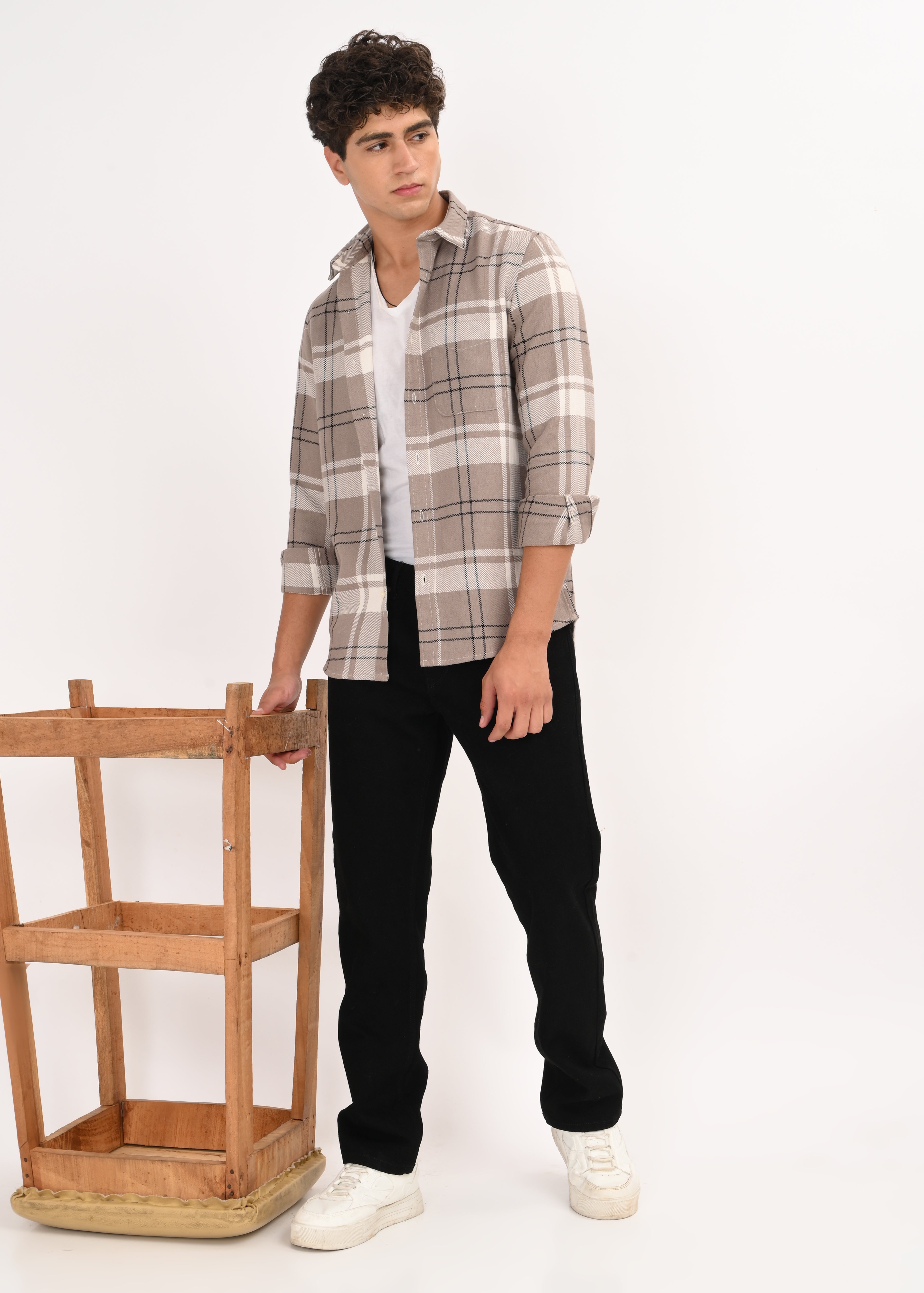 Men Beige Herringbone Checked Shirt