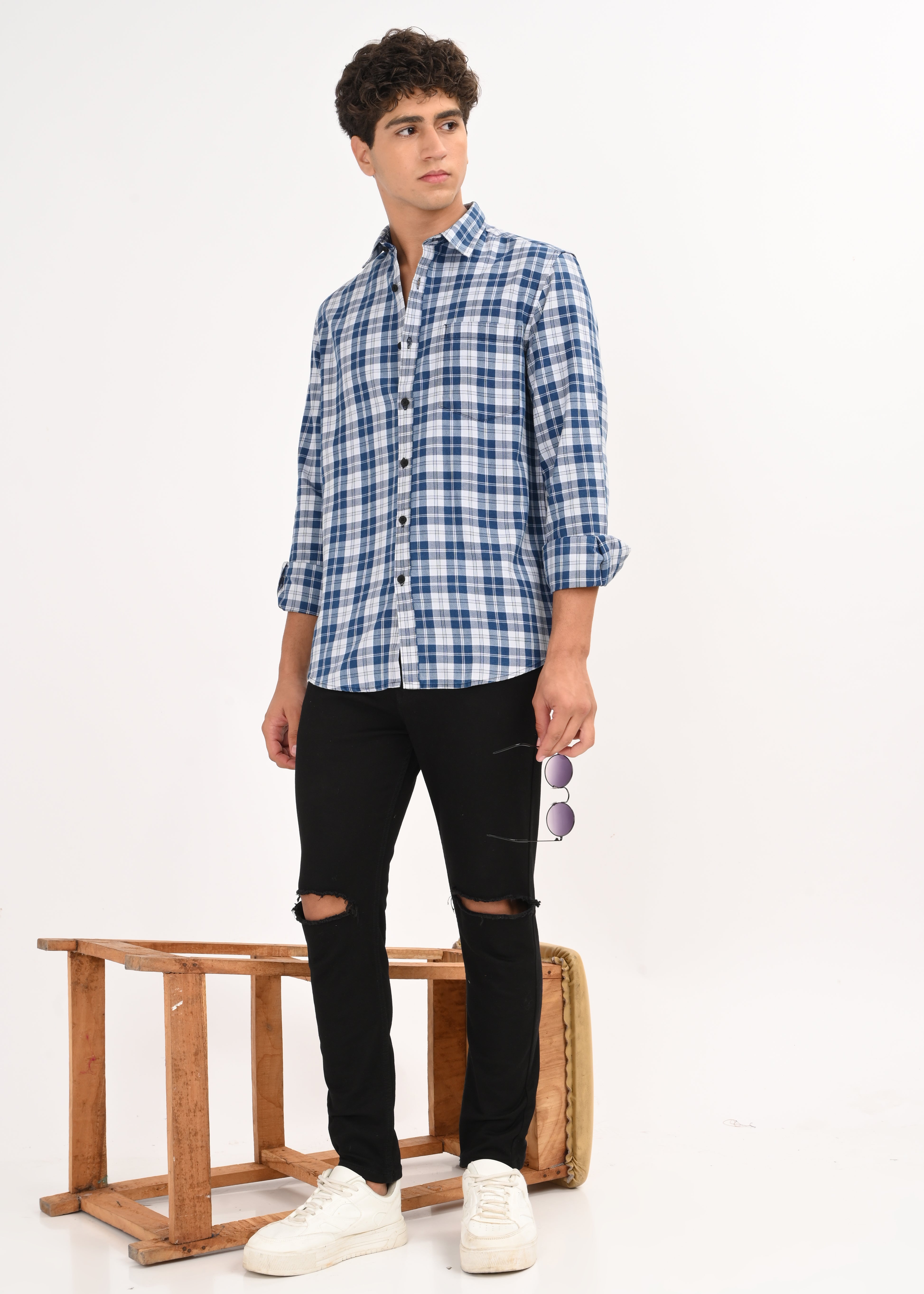 Men Blue Dyed Checked Shirt