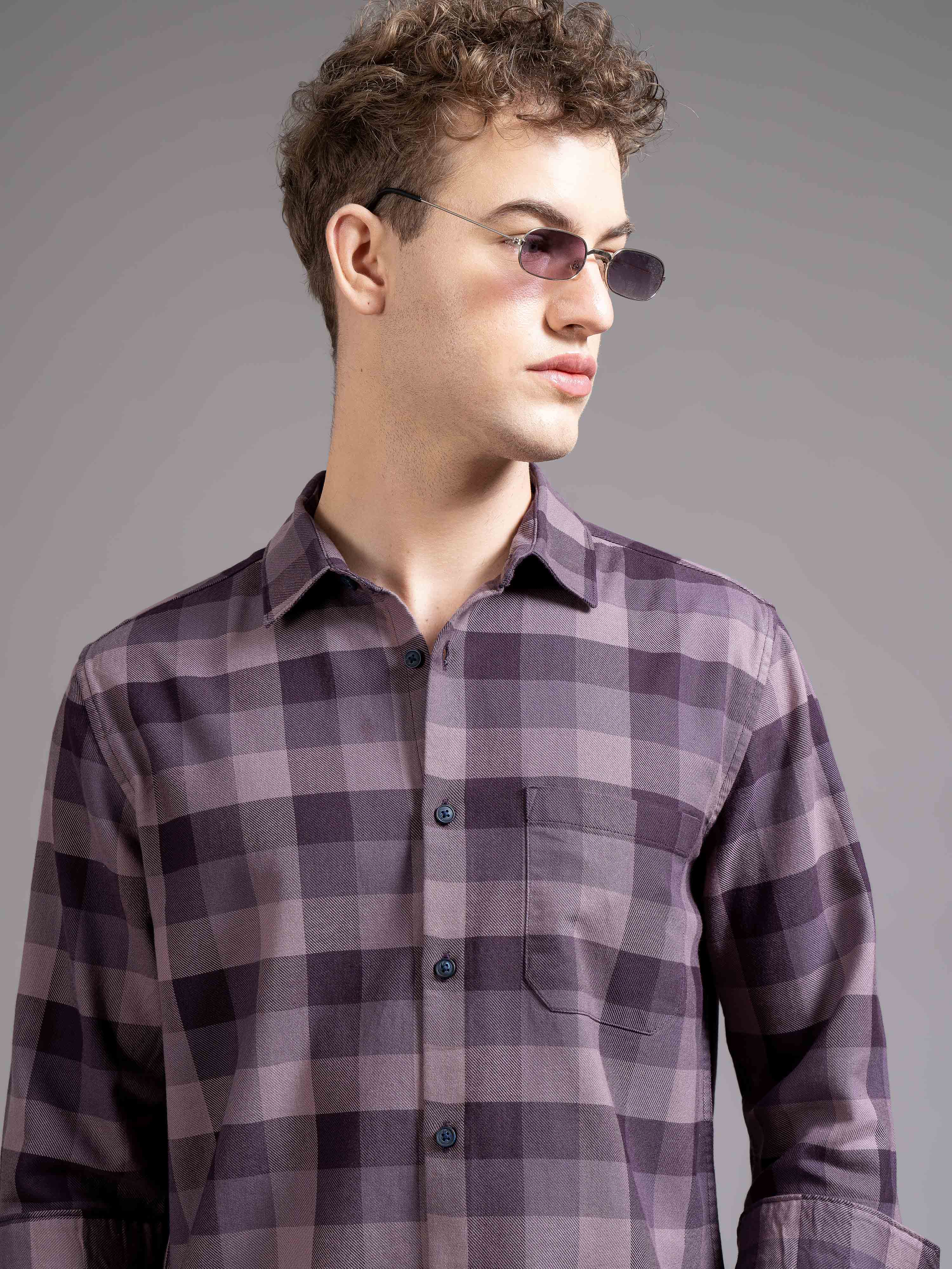 Men Magenta Checked Shirt