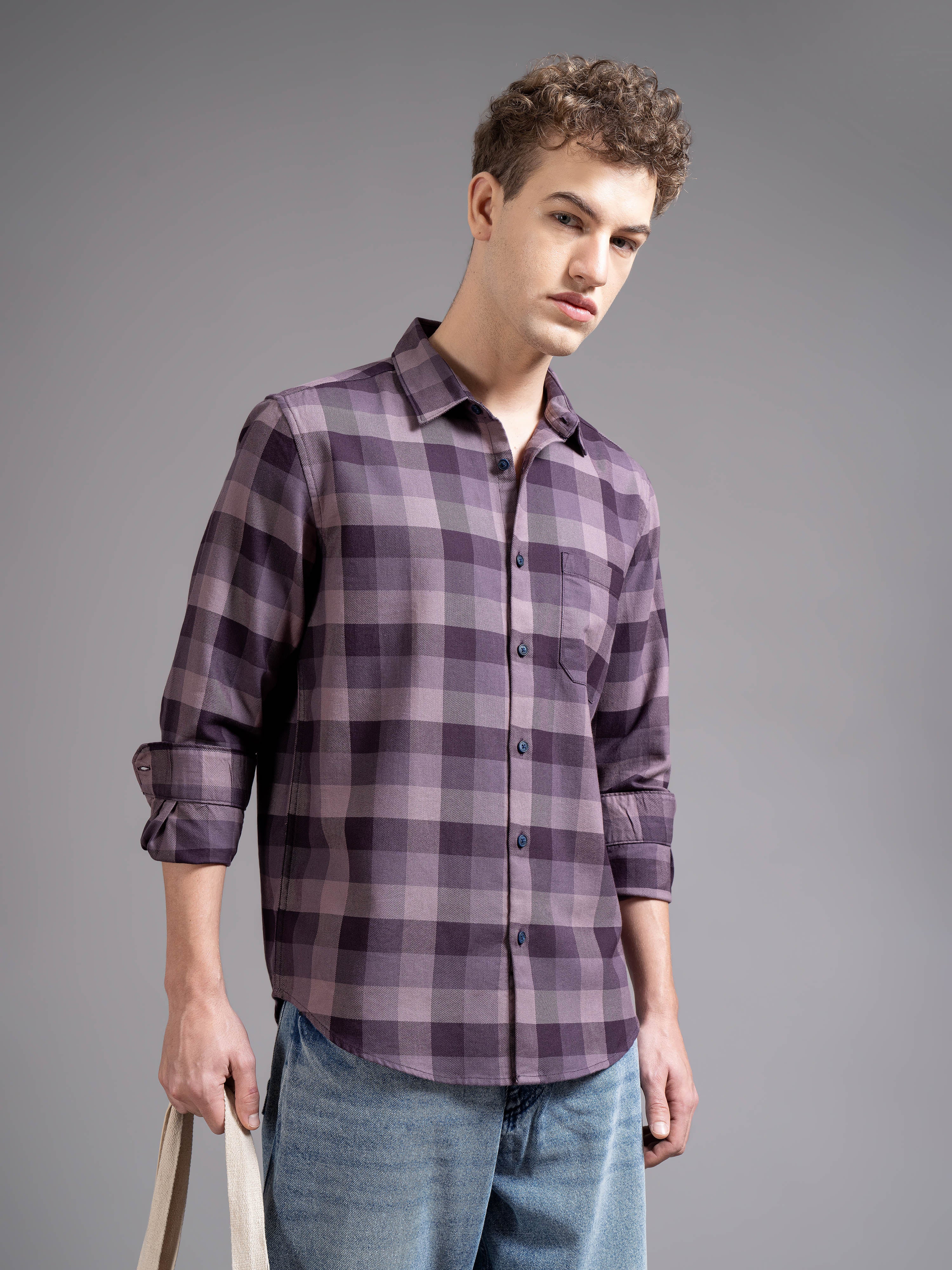 Men Magenta Checked Shirt