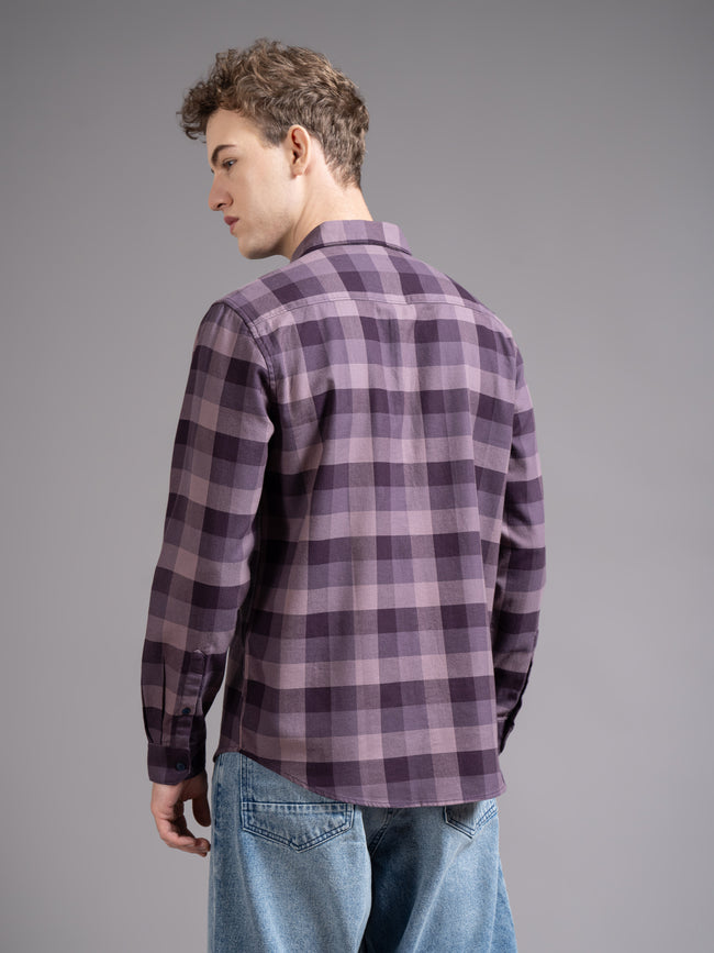 Men Magenta Checked Shirt