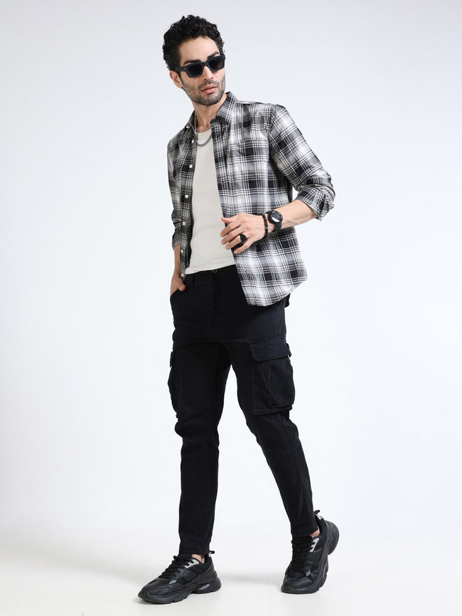 Men Black Mid Rise Cargo Pants