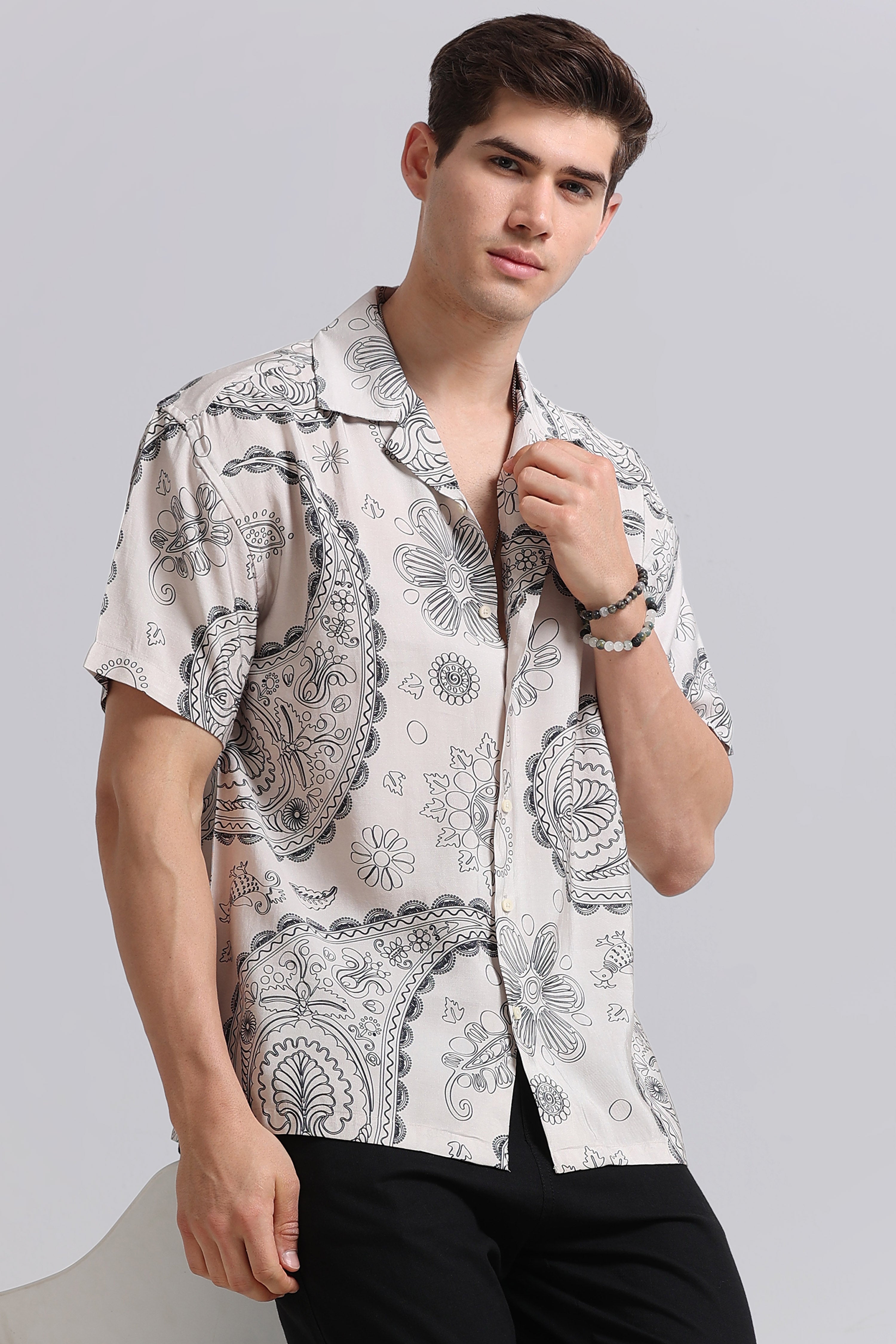 Men Off White Oversized Resort Shirt