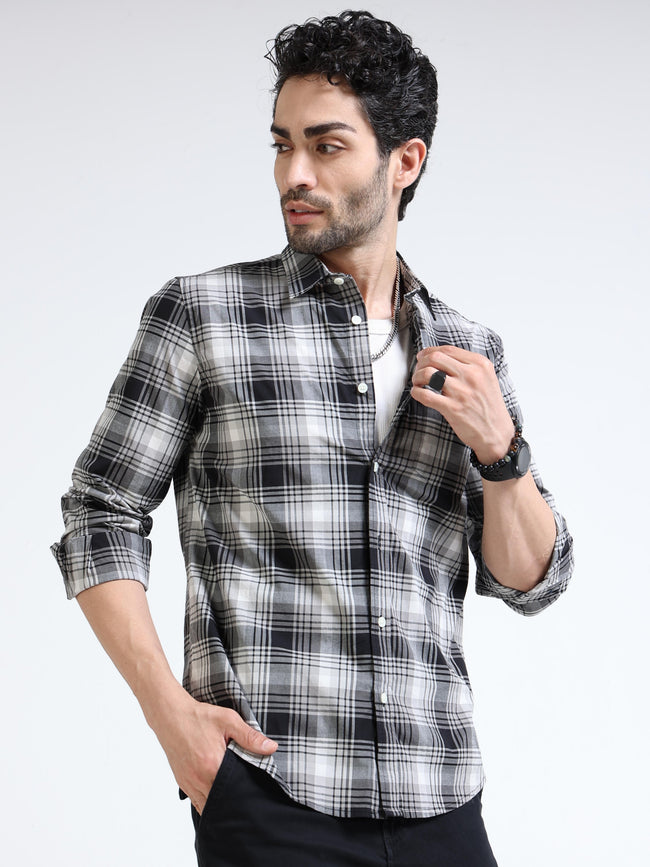 Men Black Regular Fit Check Shirt