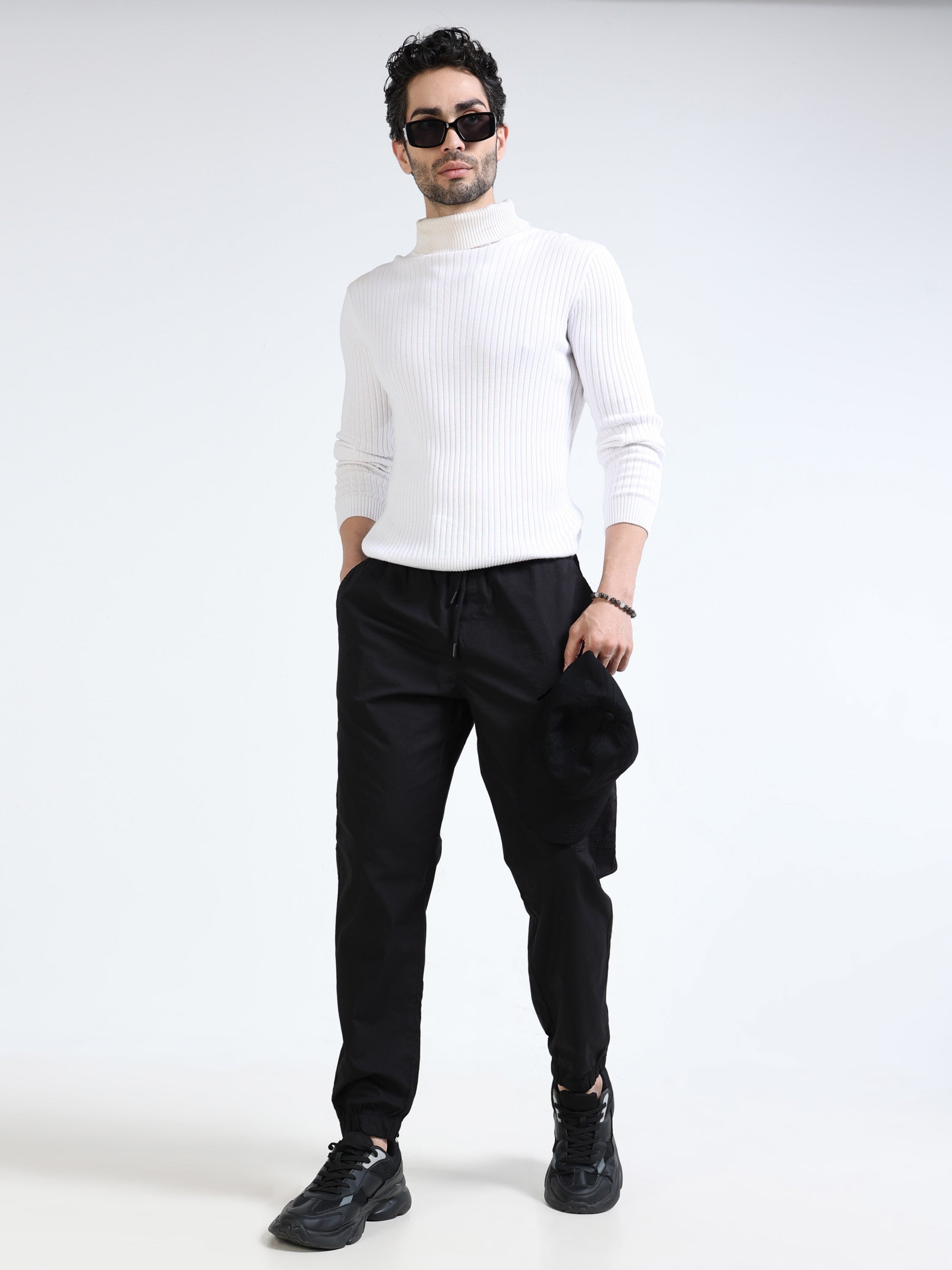 Men Black Regular Fit Cargo Jogger Pants