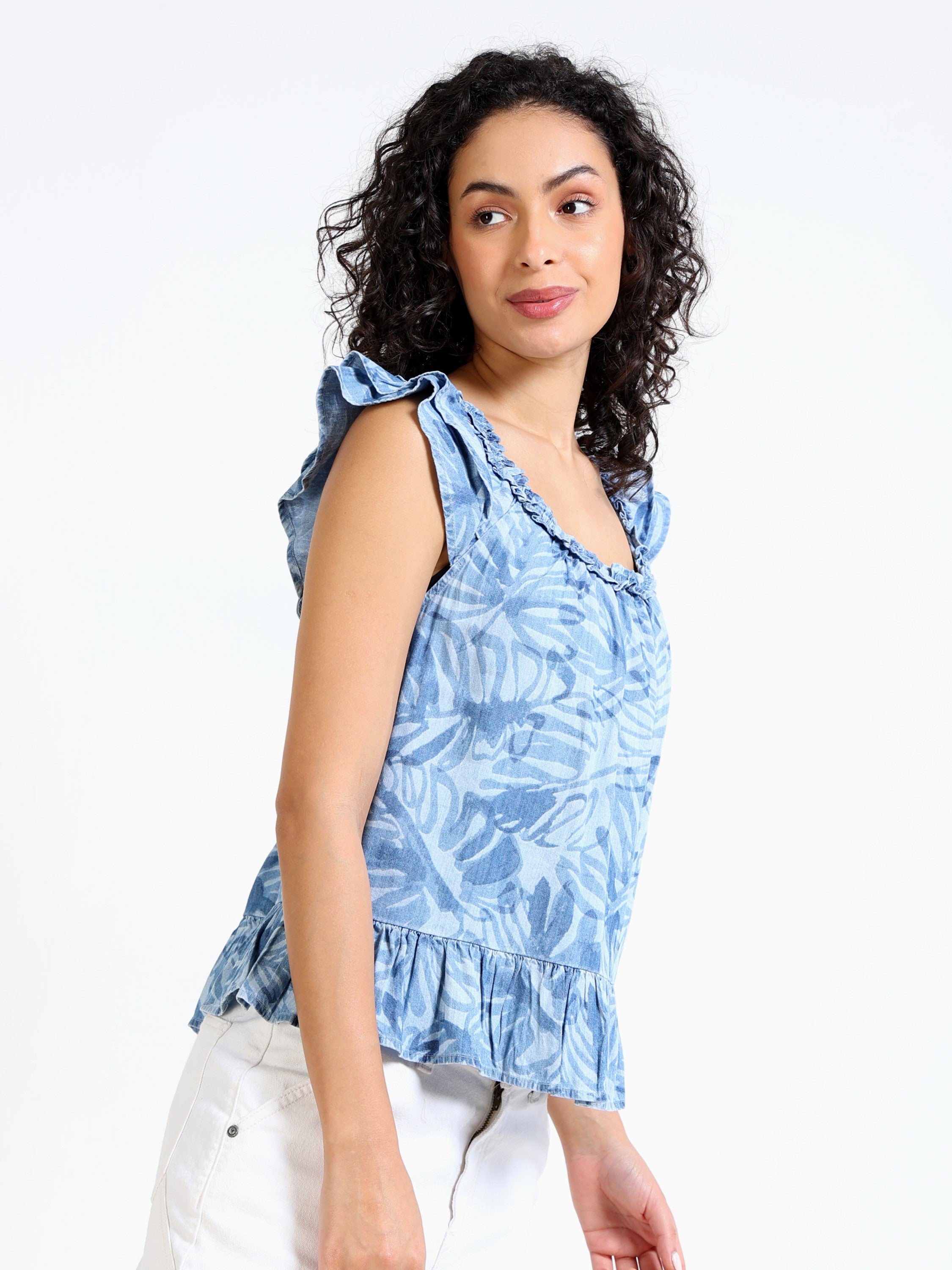 Women Blue Solid Ruffle Sleeve Floral Top