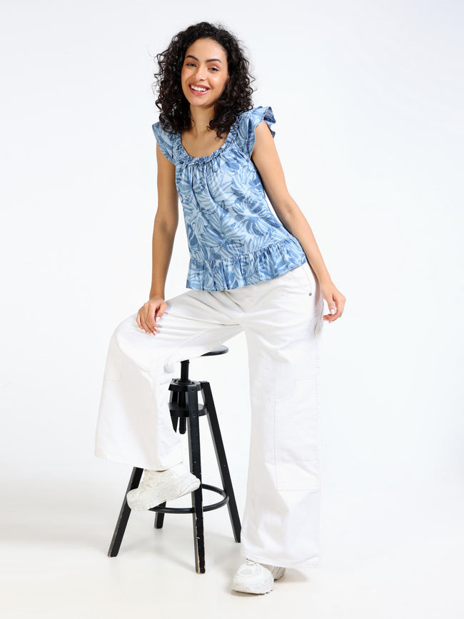 Women Blue Solid Ruffle Sleeve Floral Top