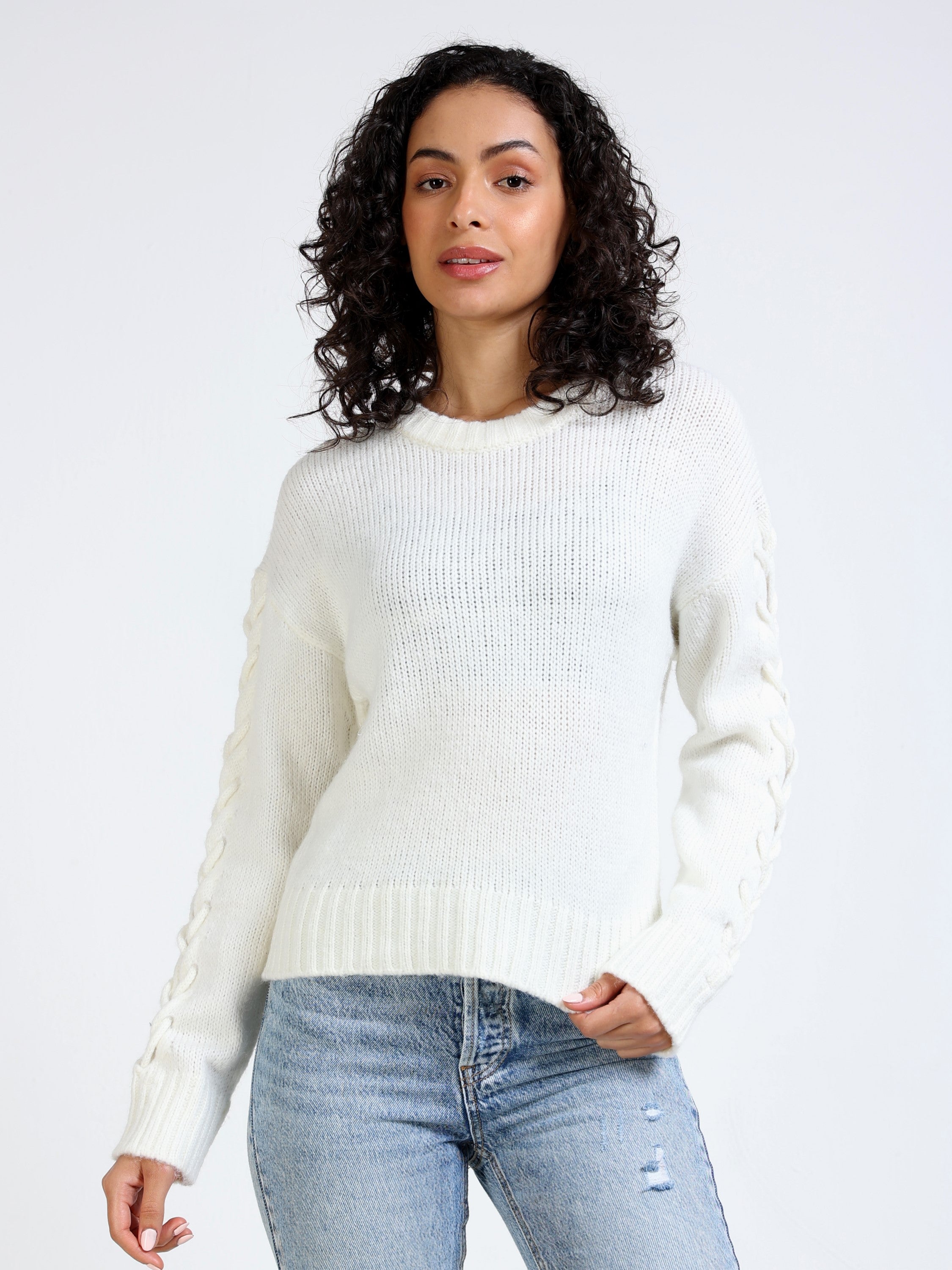 Women White Solid Pullover Sweater