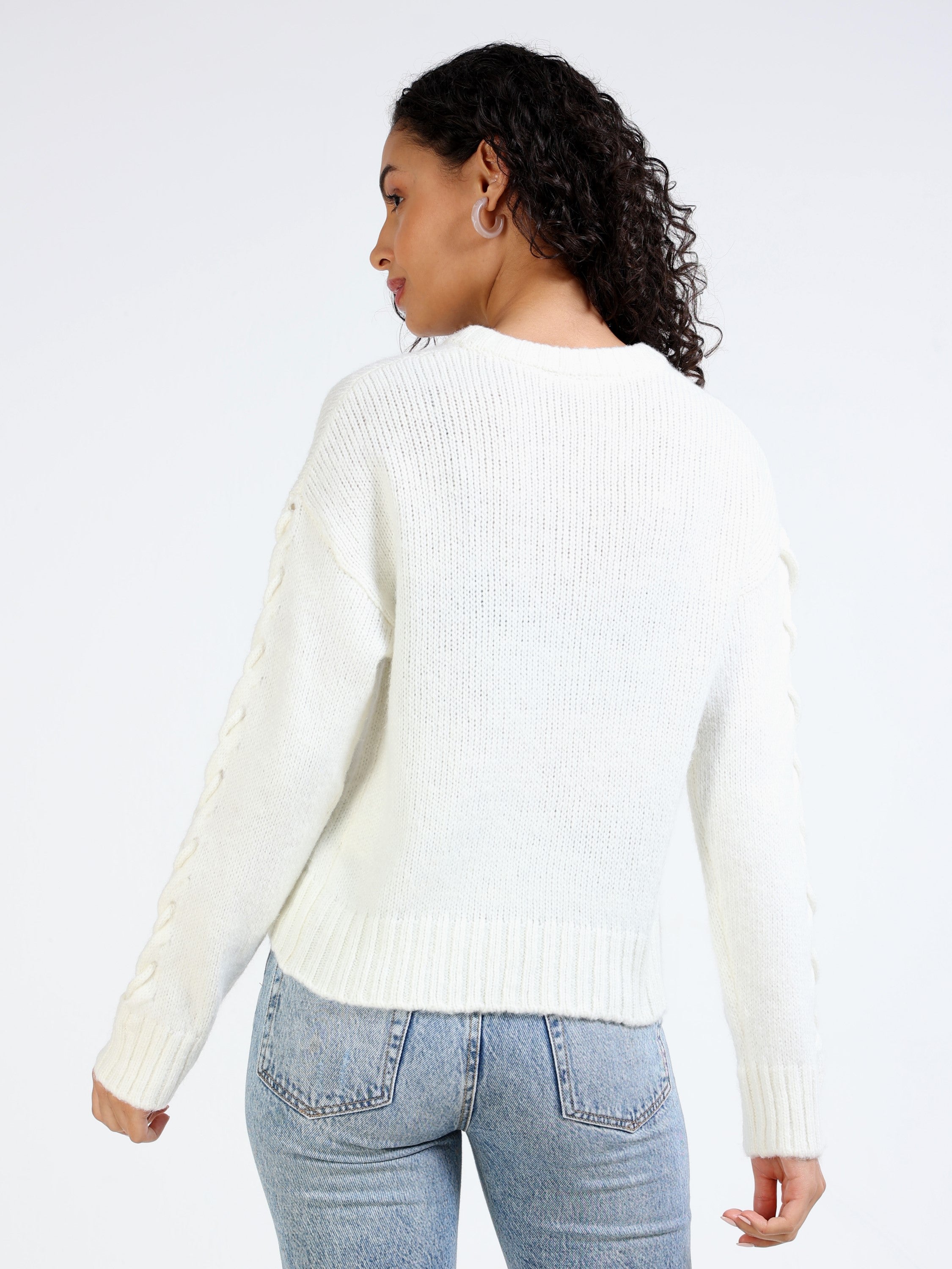 Women White Solid Pullover Sweater