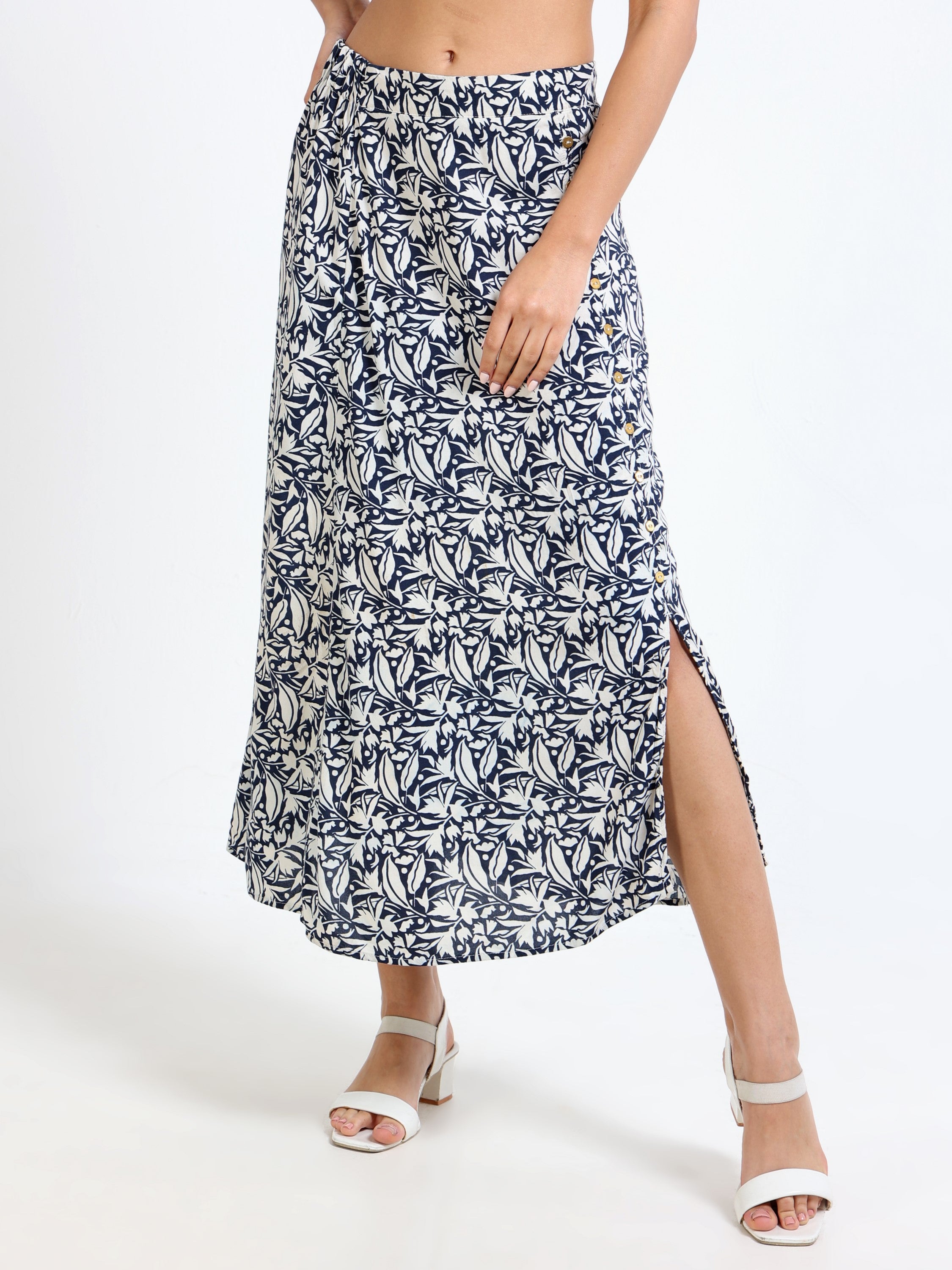 Women Navy Printed Straight Skirt