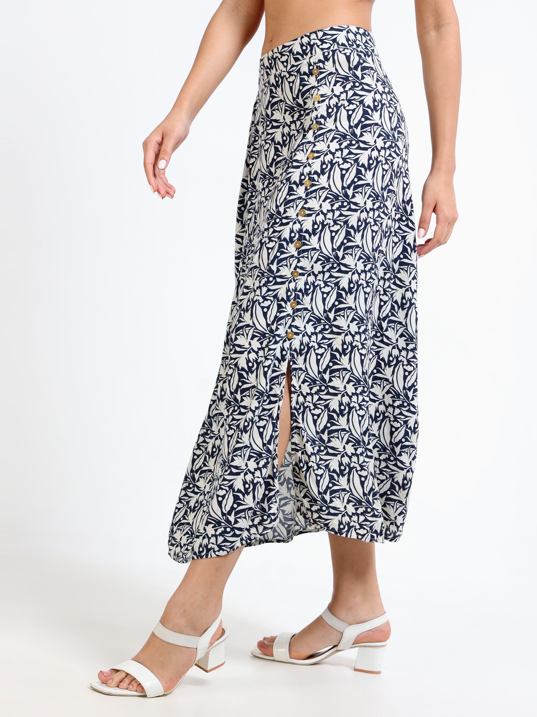 Women Navy Printed Straight Skirt