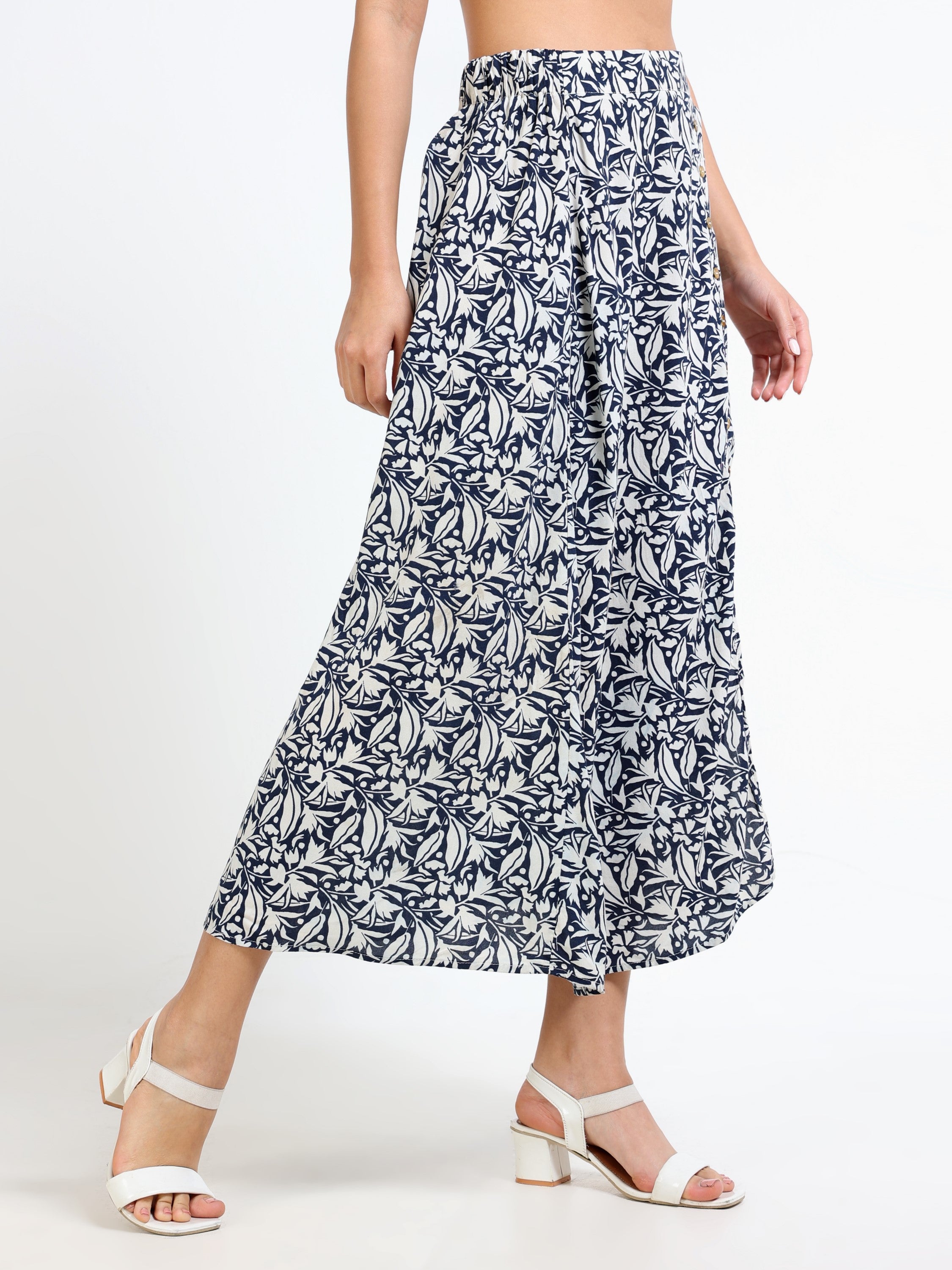 Women Navy Printed Straight Skirt