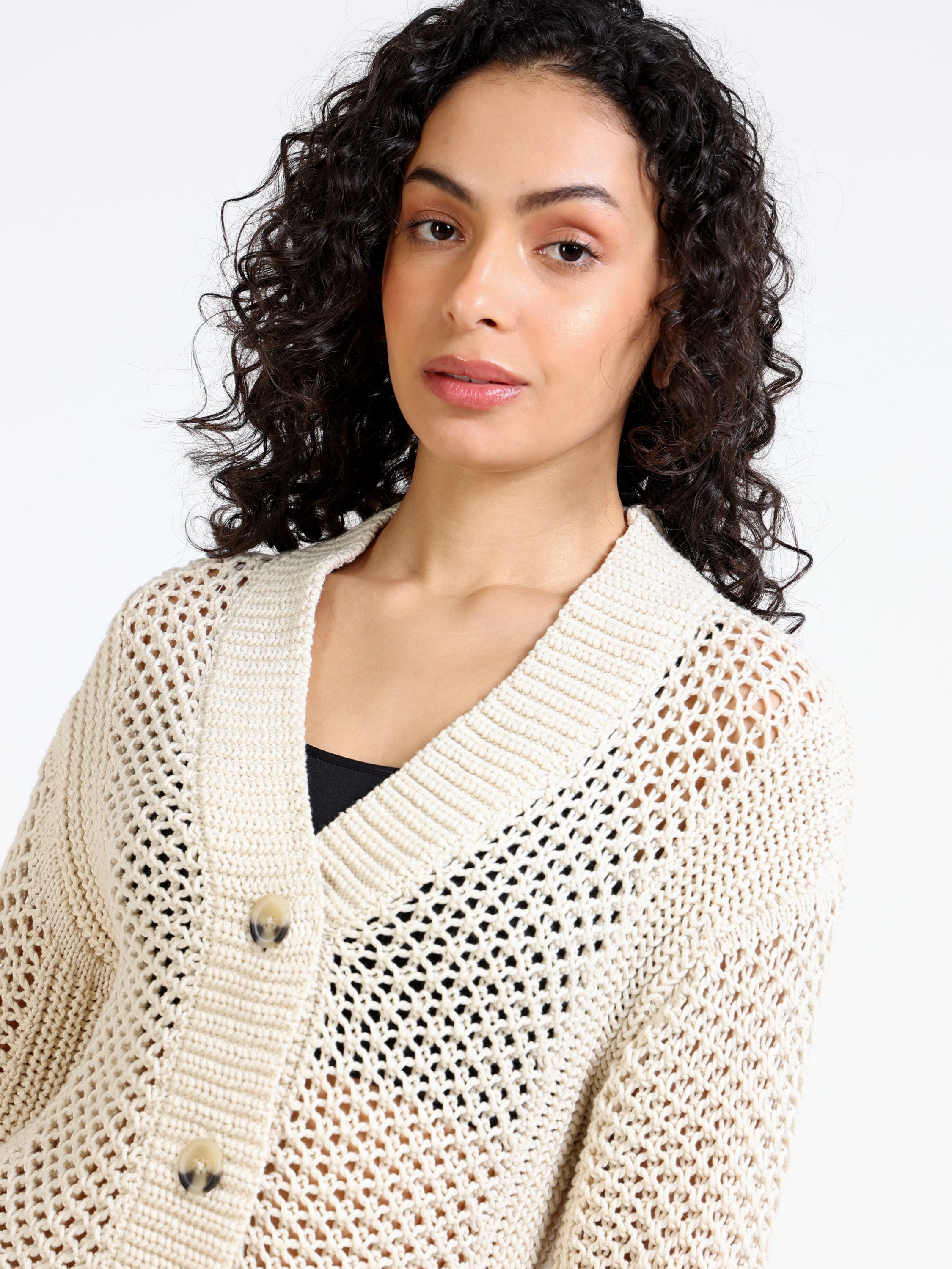 Women Cream Cable Knite Sweater