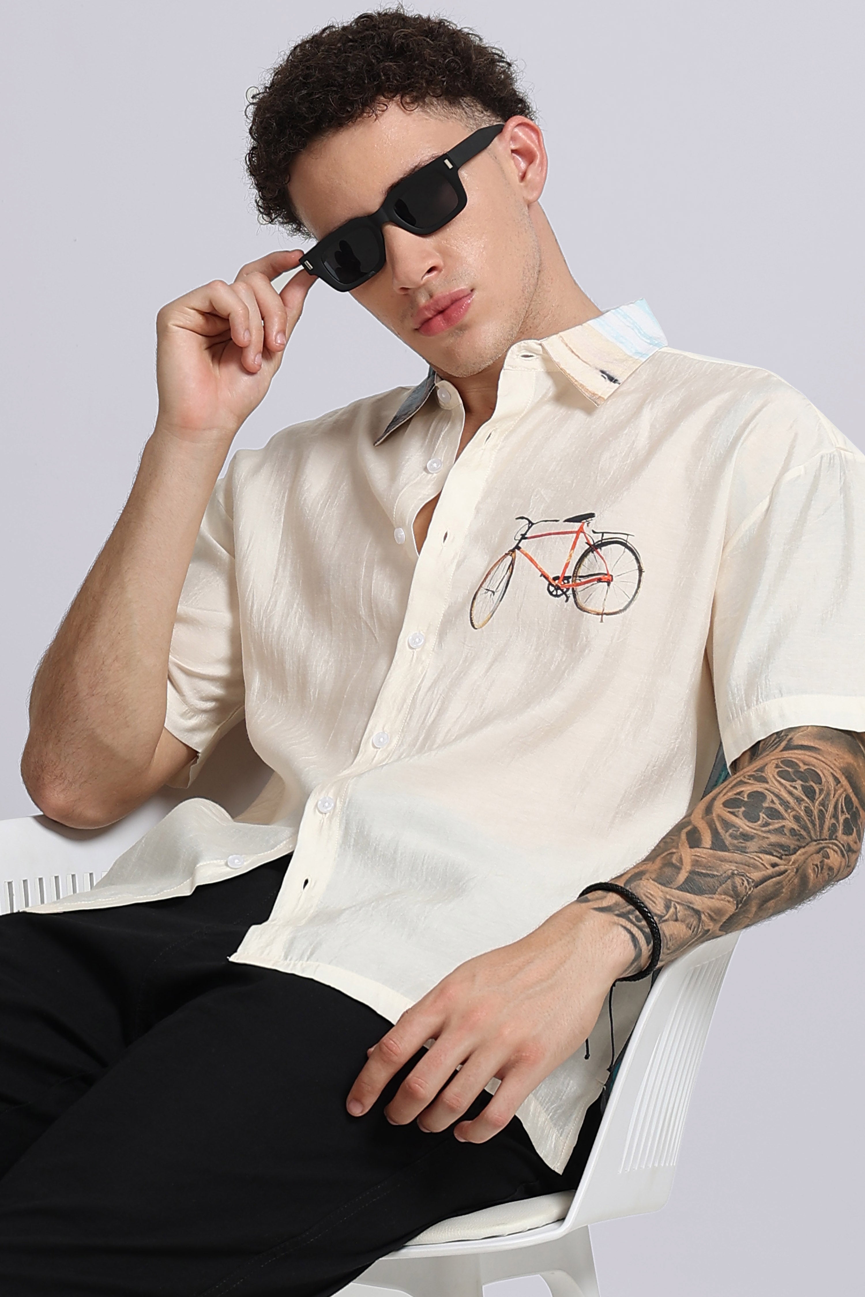 Men Cream Oversized Print Shirt
