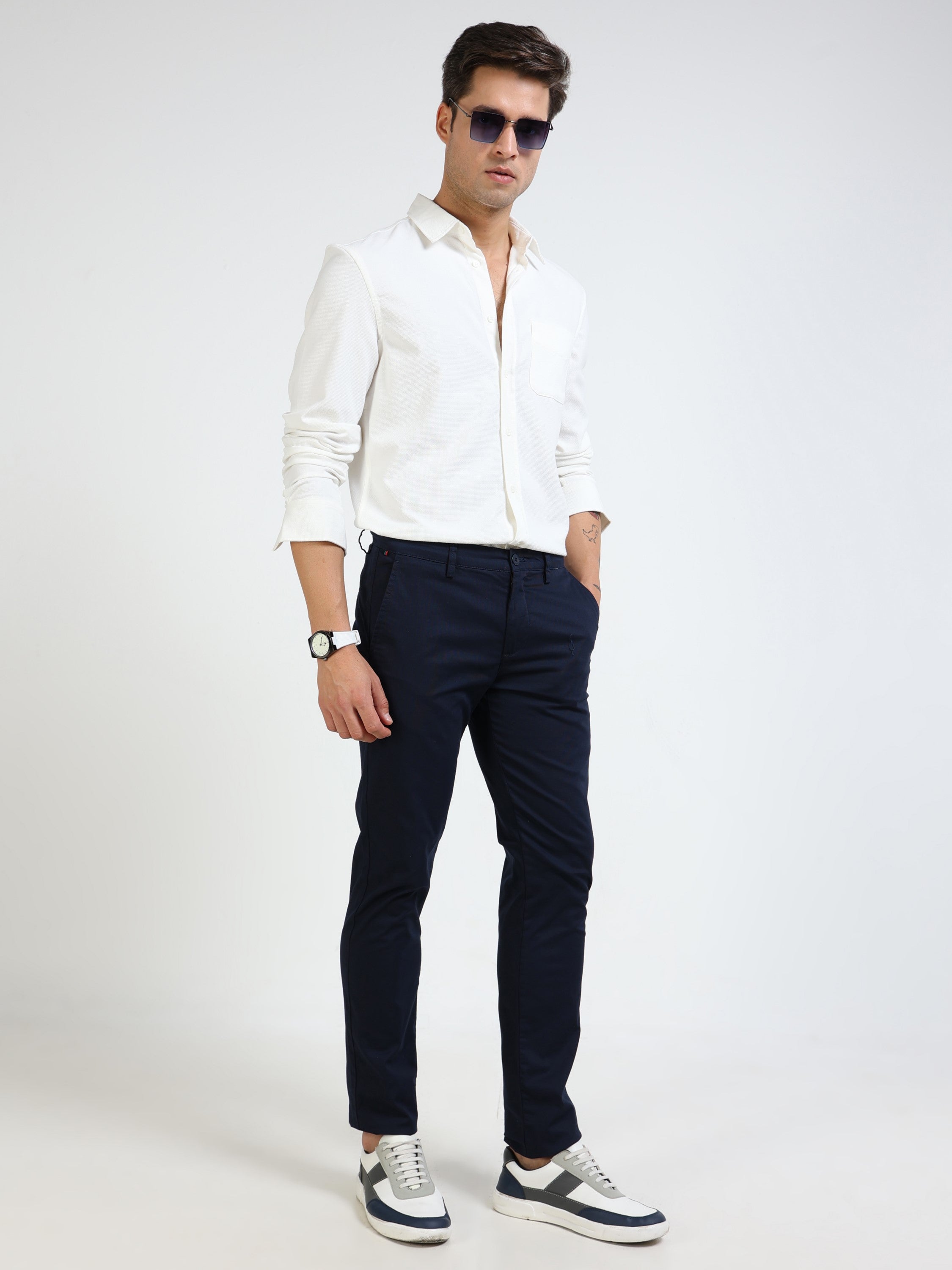Men Navy Relaxed Fit Pants