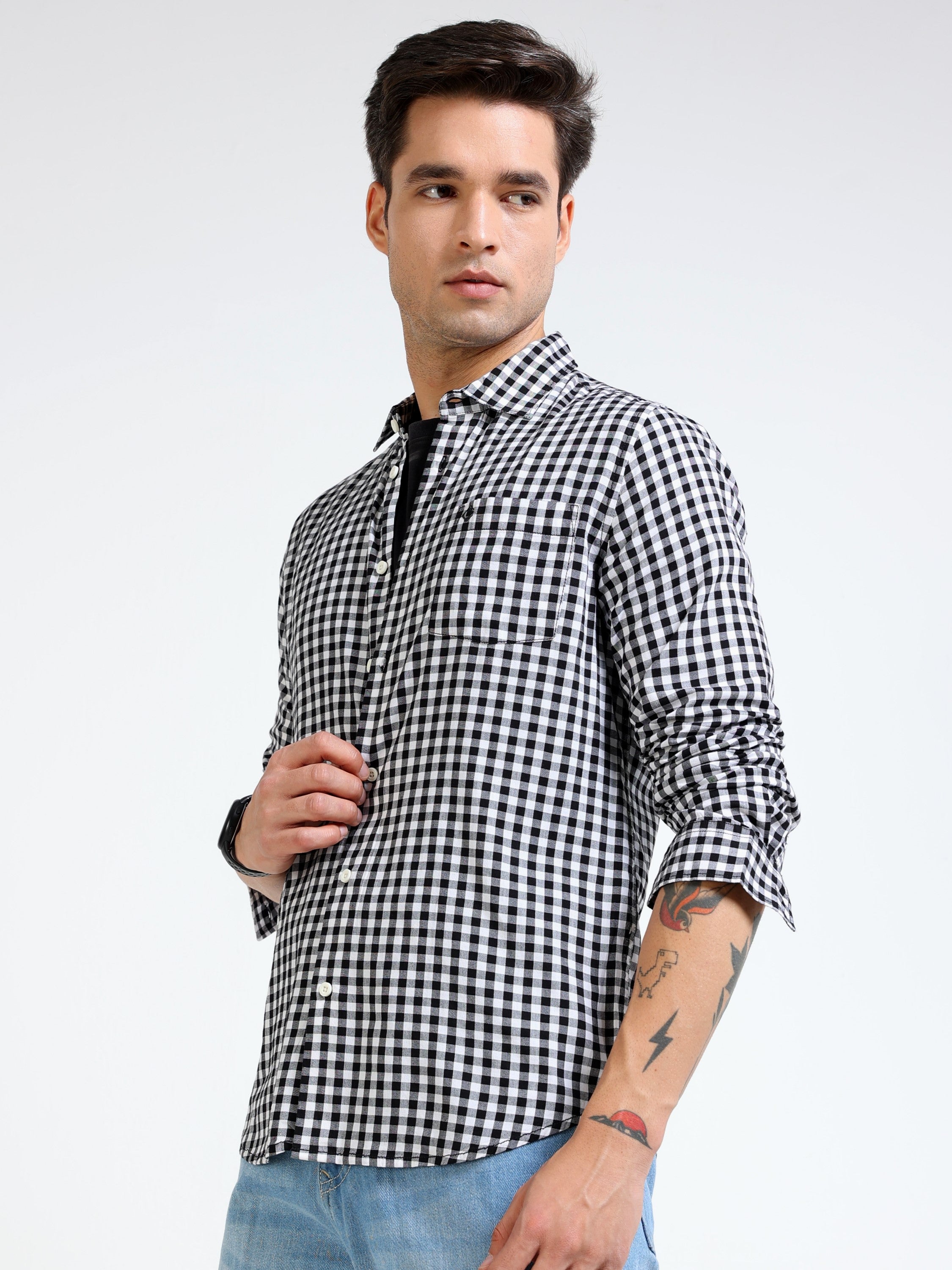 Men Black & White Check Full Sleeve Shirt