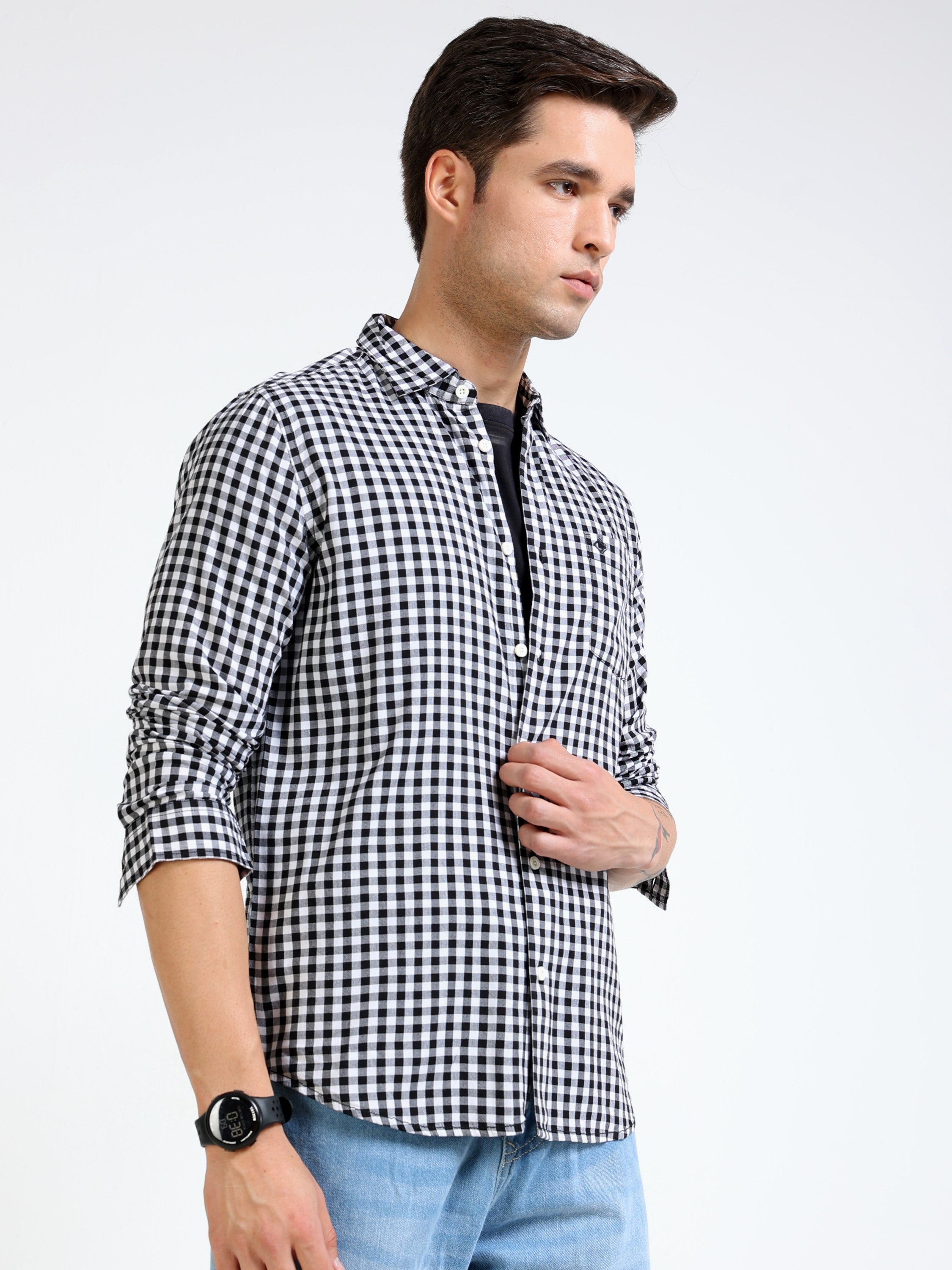 Men Black & White Check Full Sleeve Shirt