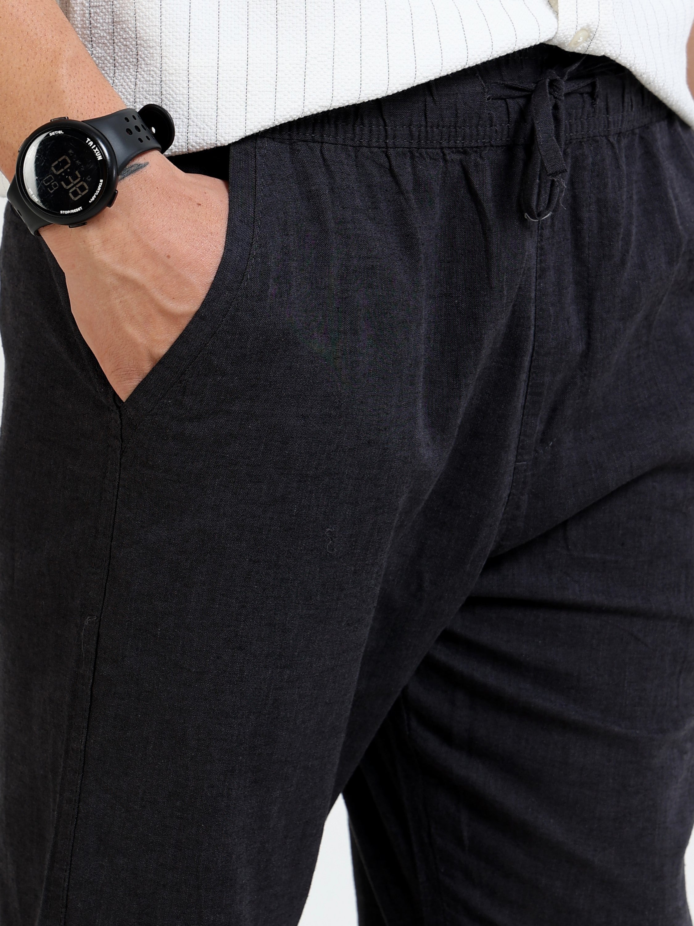 Men Black Relaxed Fit Pants