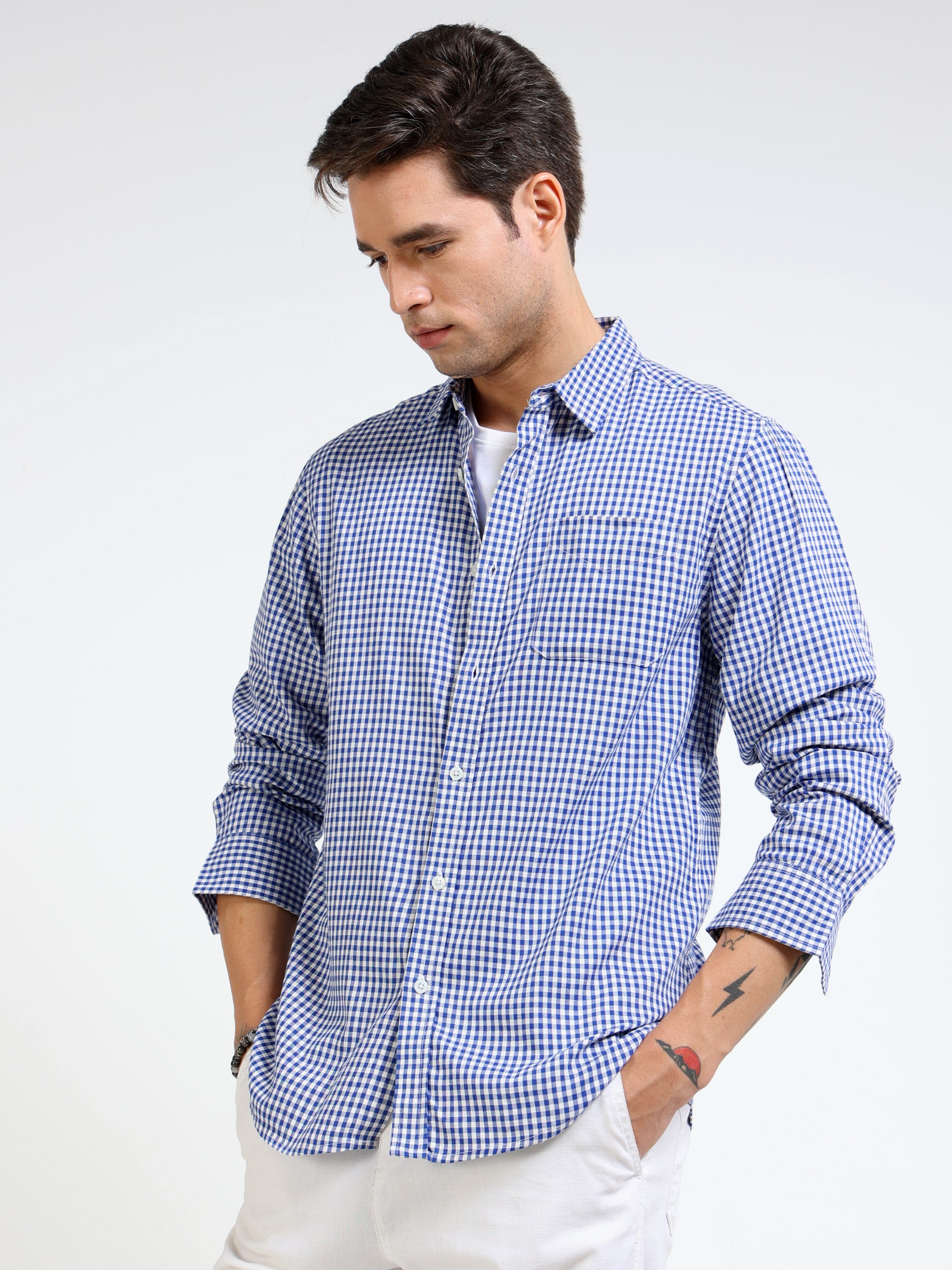 Men Blue & White Check Slim Fit Shirt