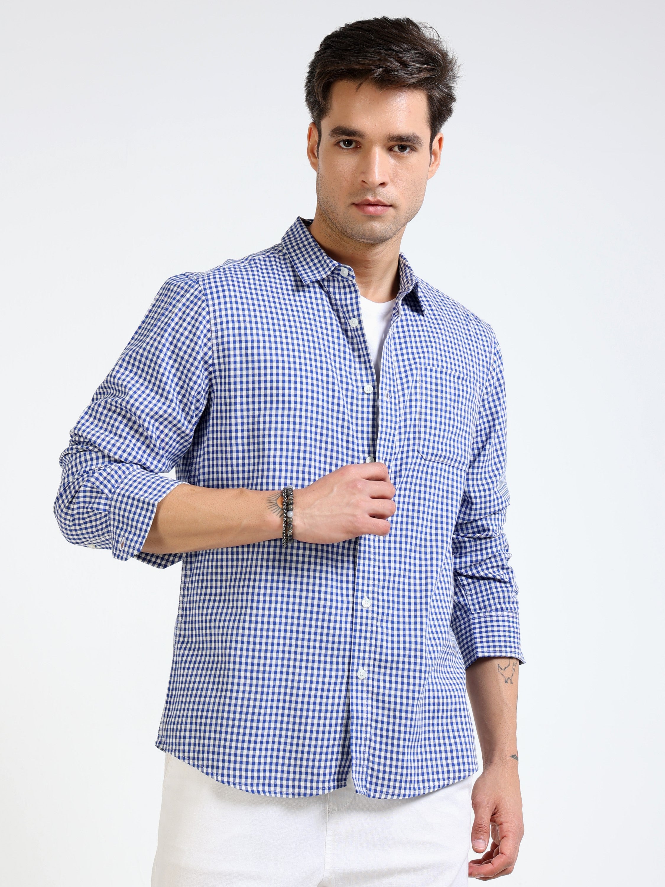 Men Blue & White Check Slim Fit Shirt