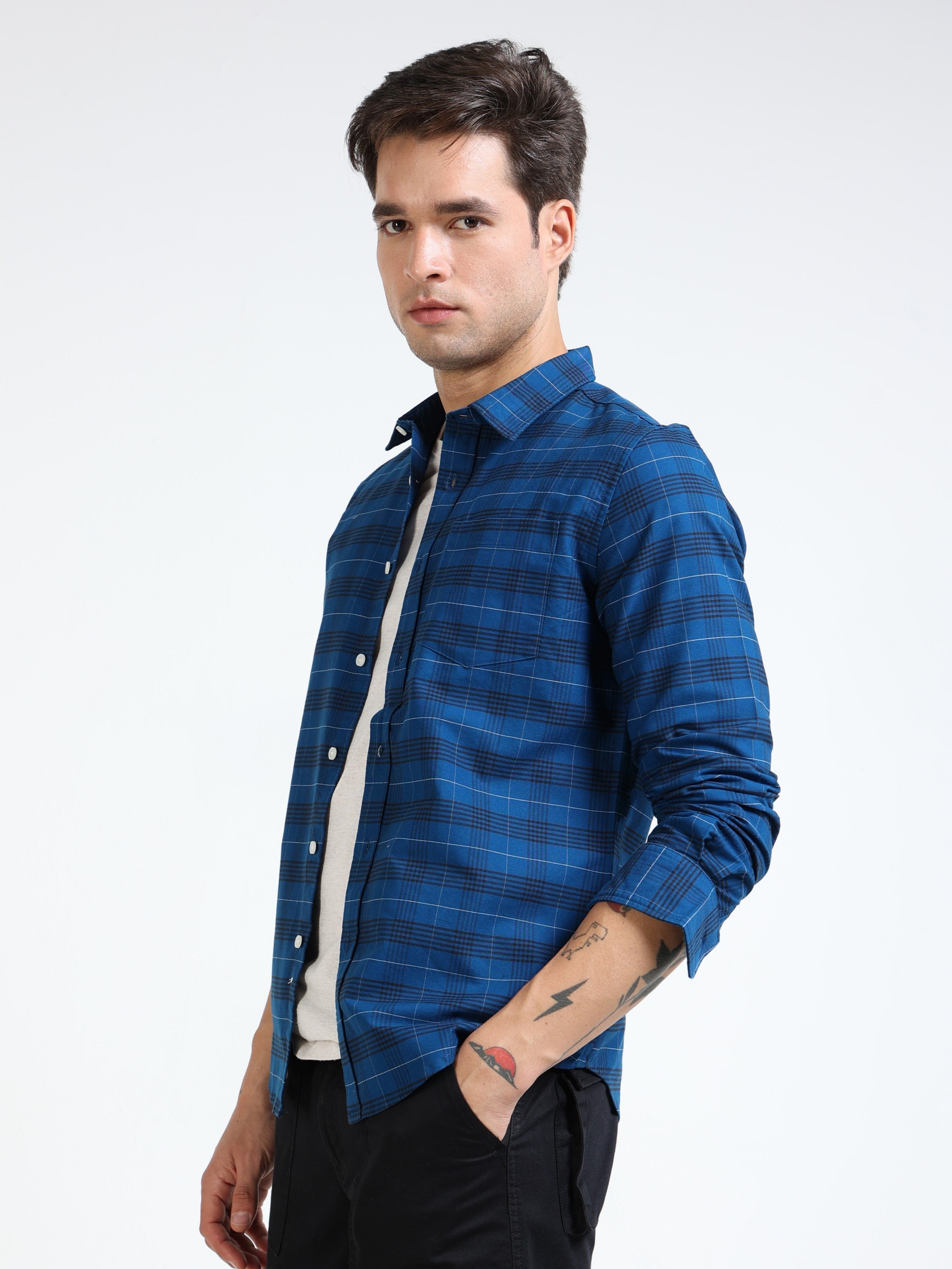 Men Blue & Black Check Slim Fit Shirt