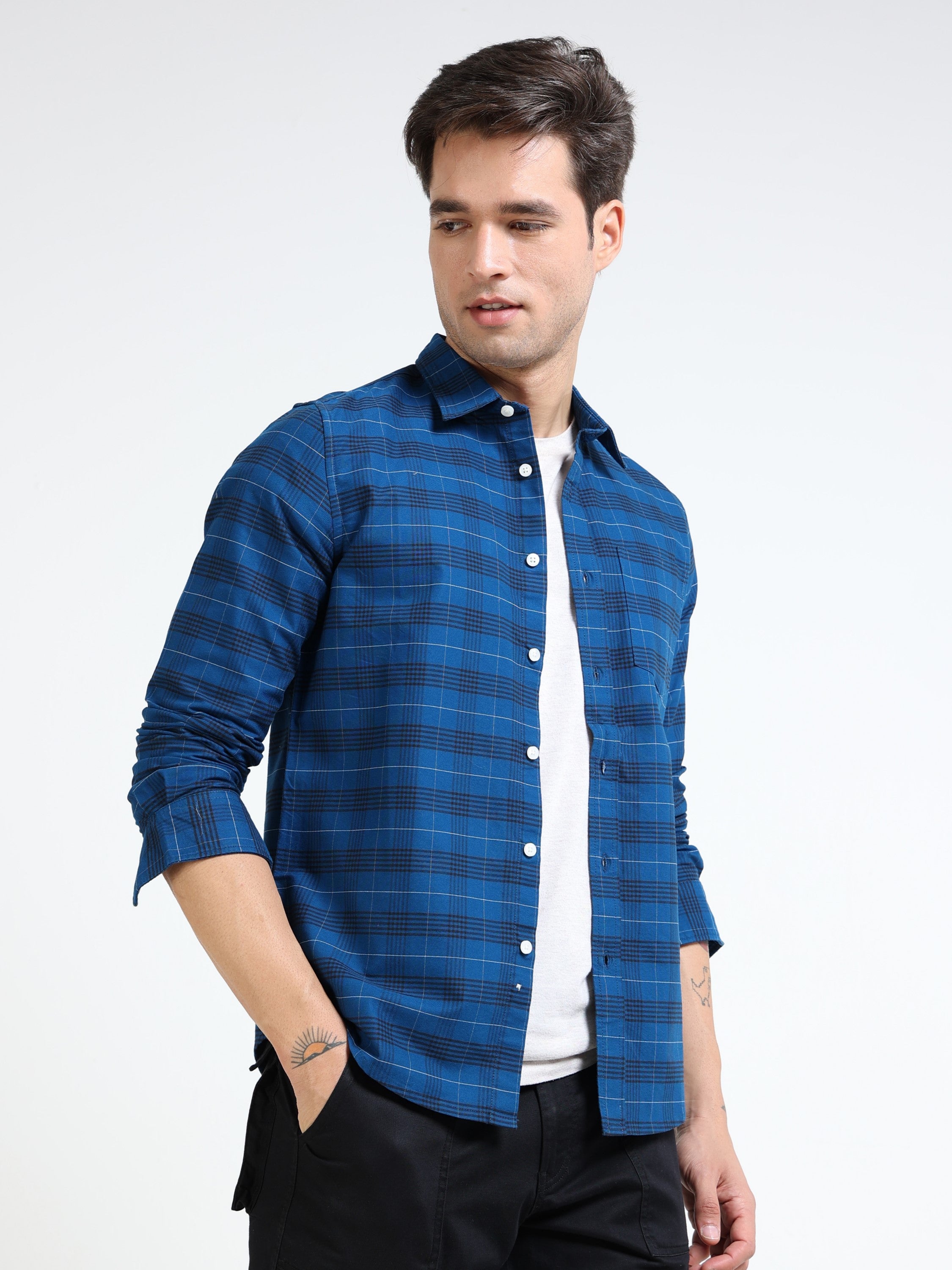Men Blue & Black Check Slim Fit Shirt