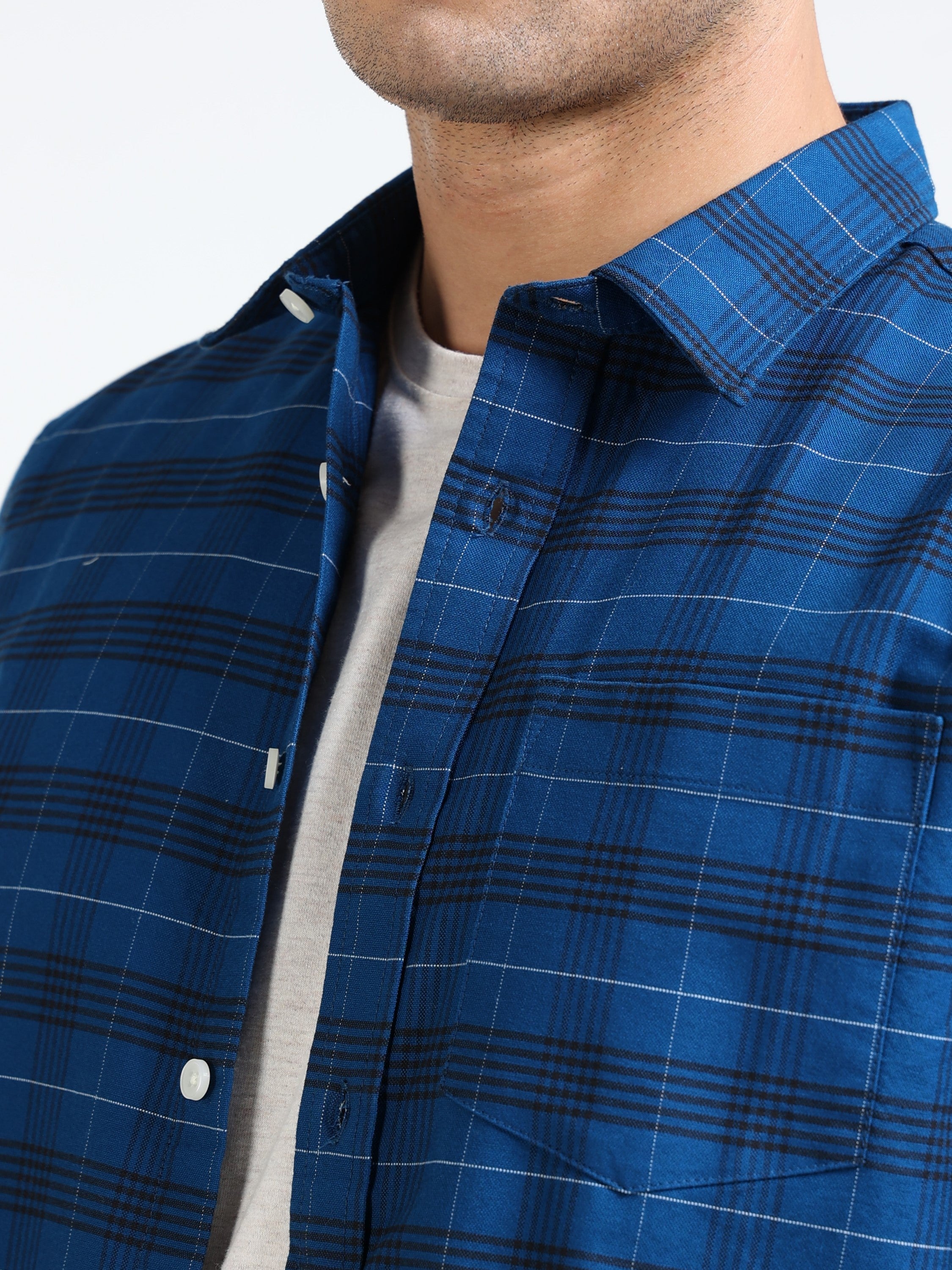 Men Blue & Black Check Slim Fit Shirt
