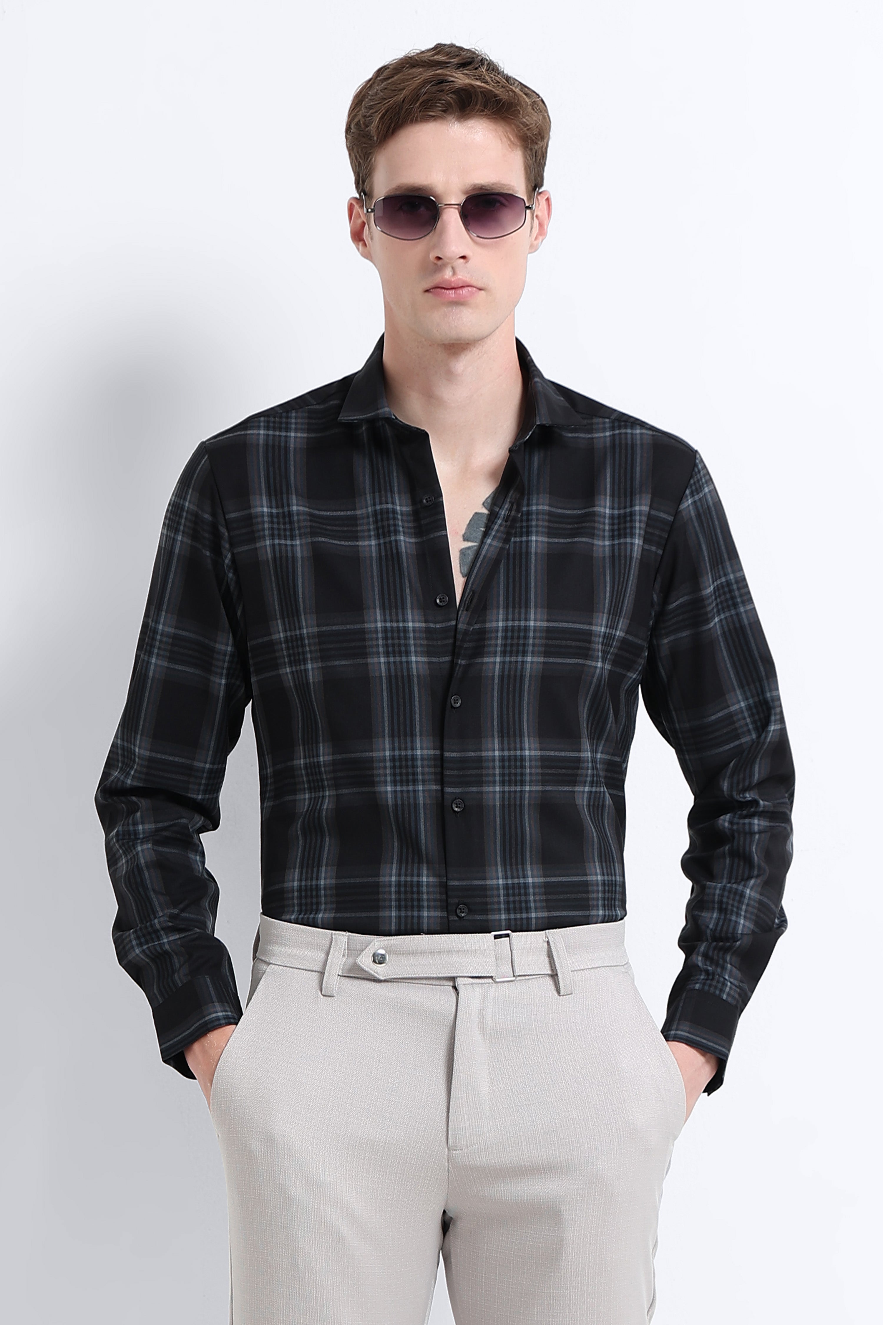 Men Navy Checked Slim Fit Shirt