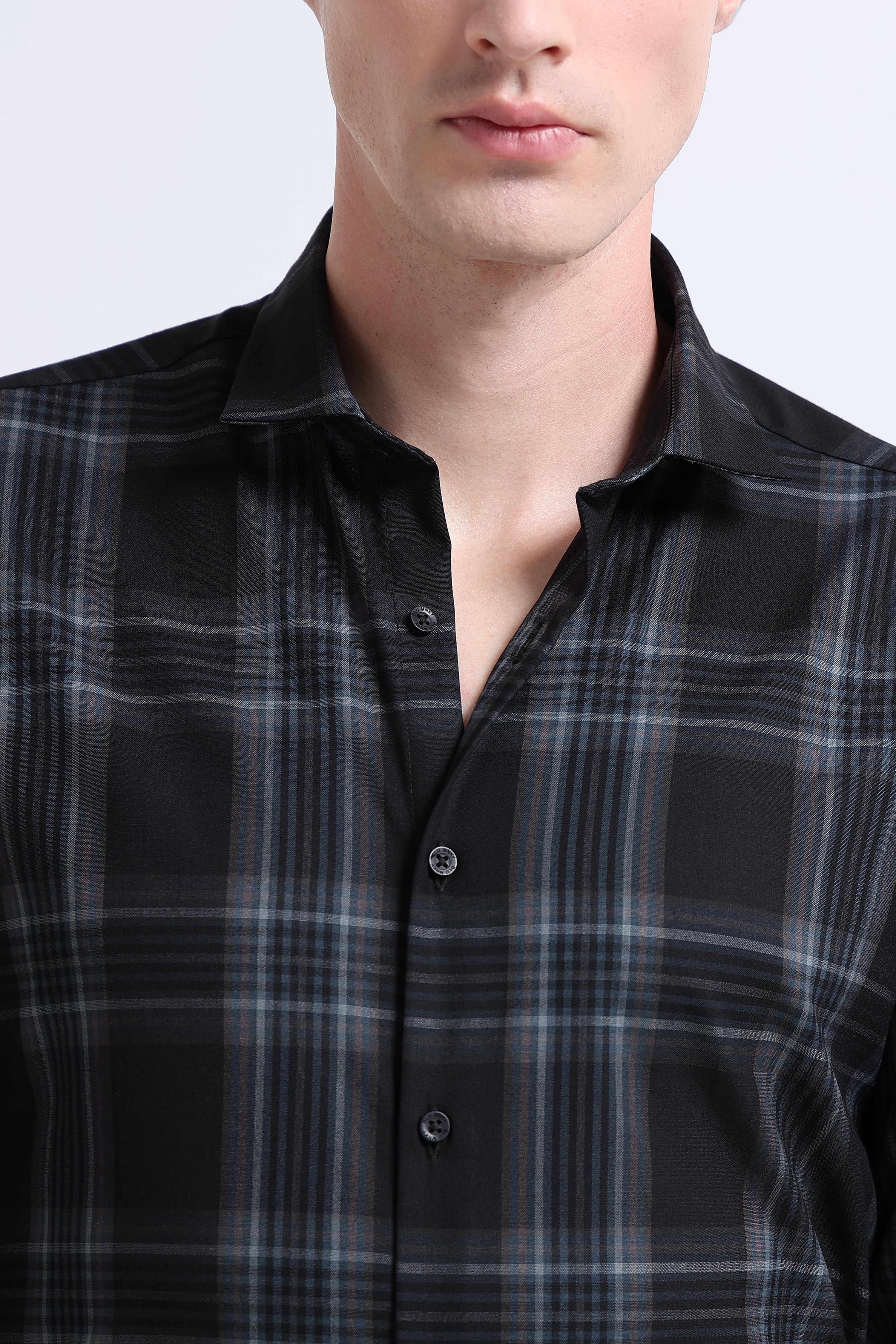 Men Navy Checked Slim Fit Shirt