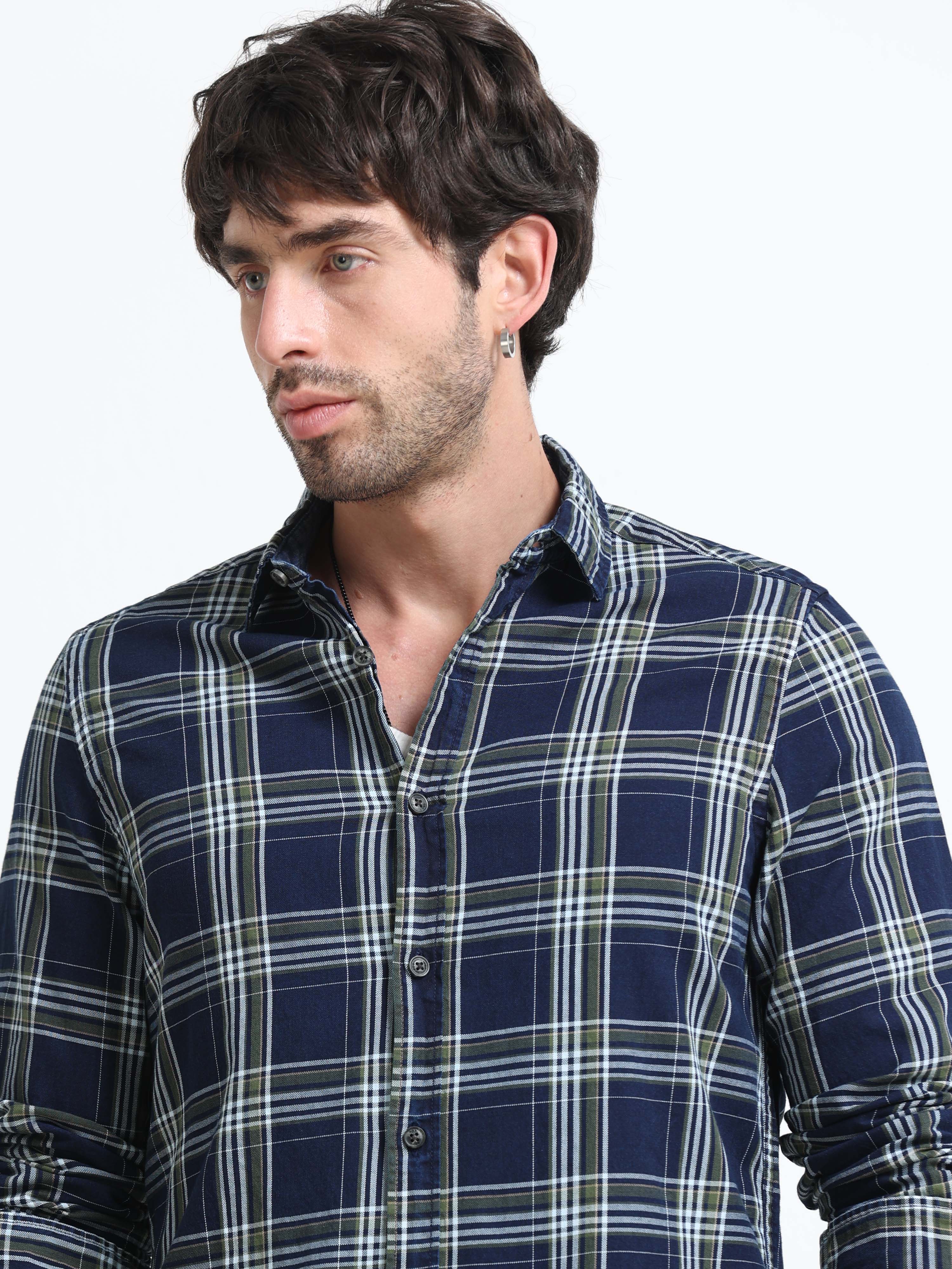 Men Carol Check Shirt