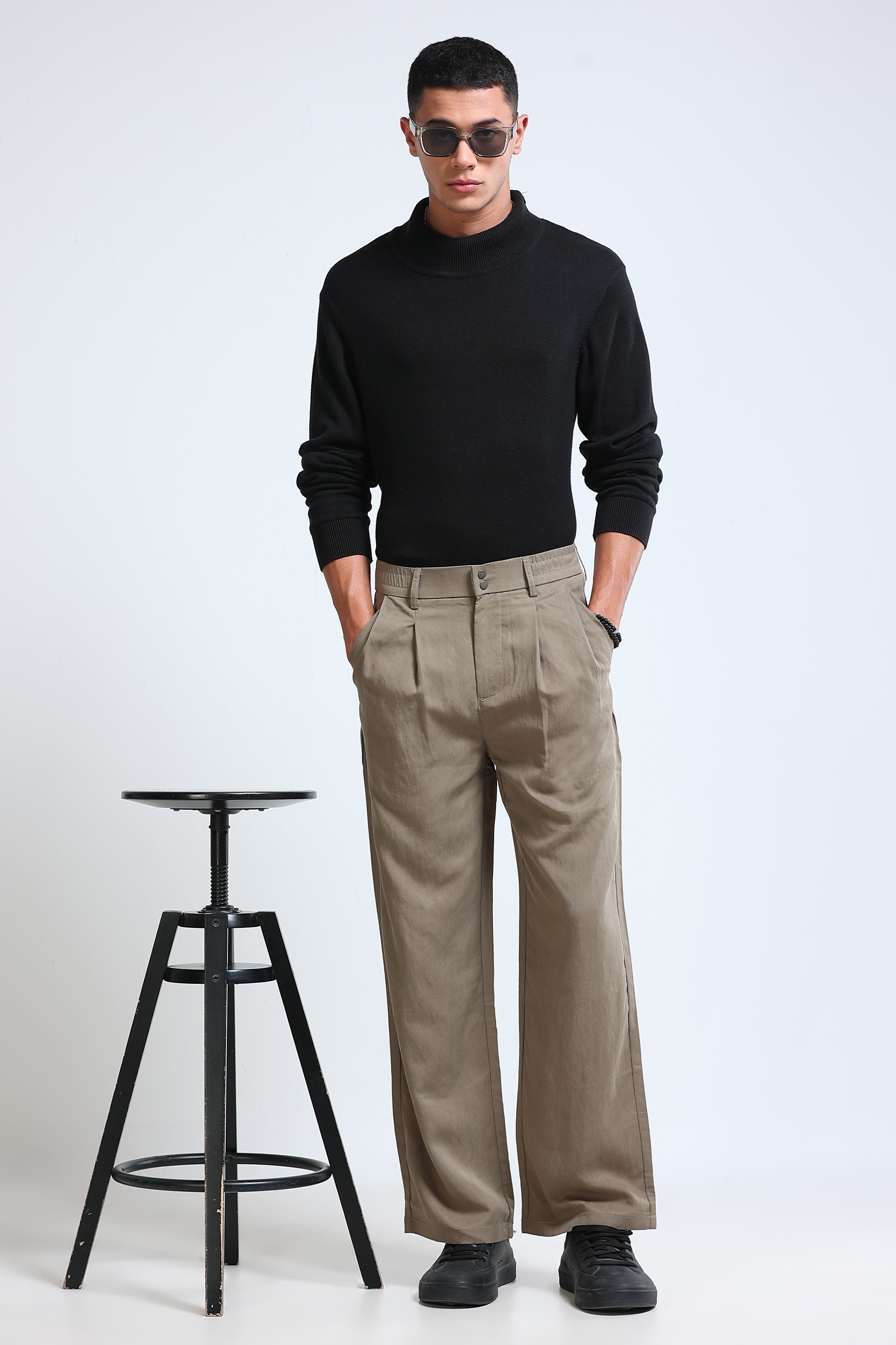 Men Olive Everyday Trousers