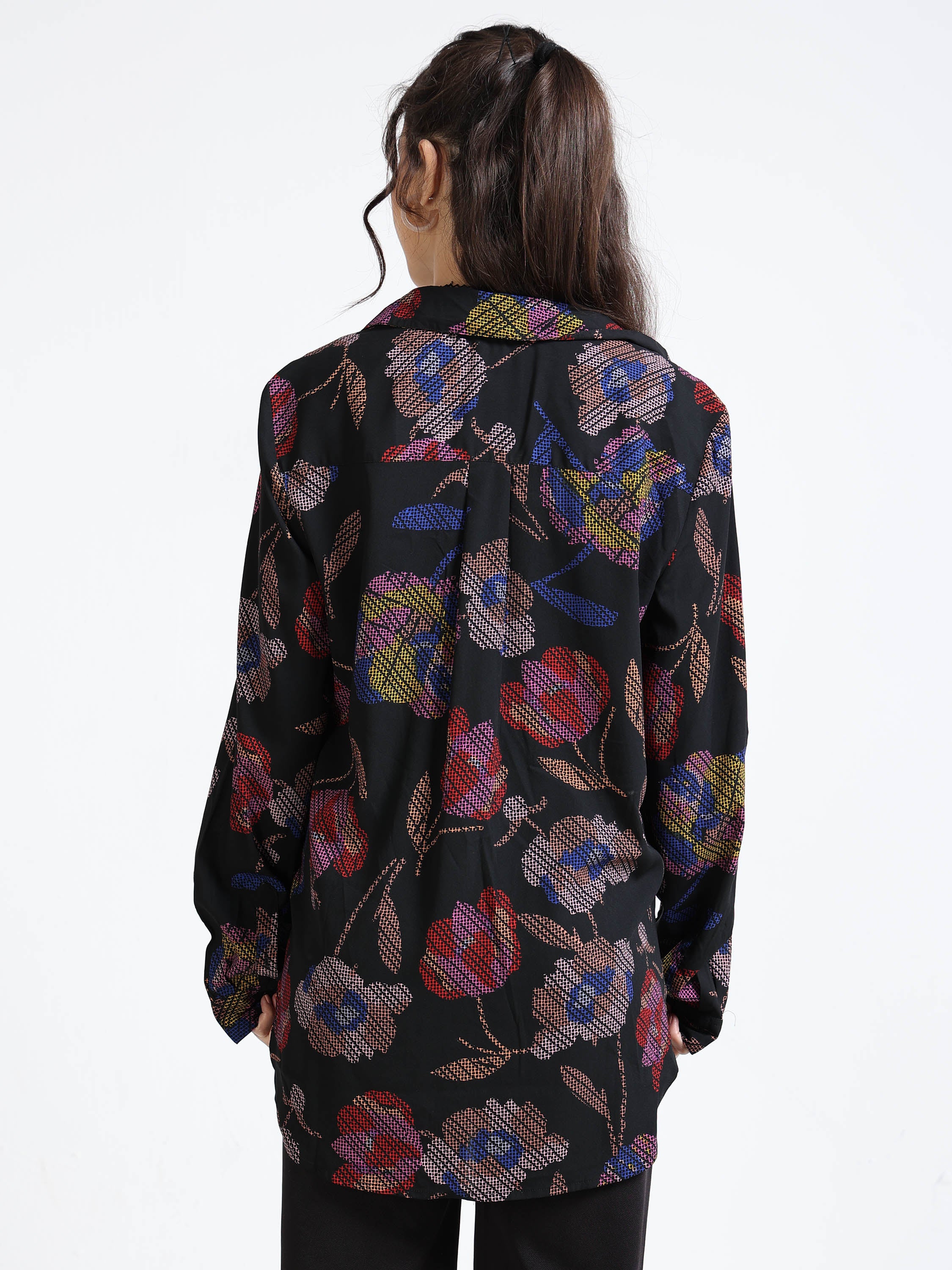 Women Floral comfort fit shirt