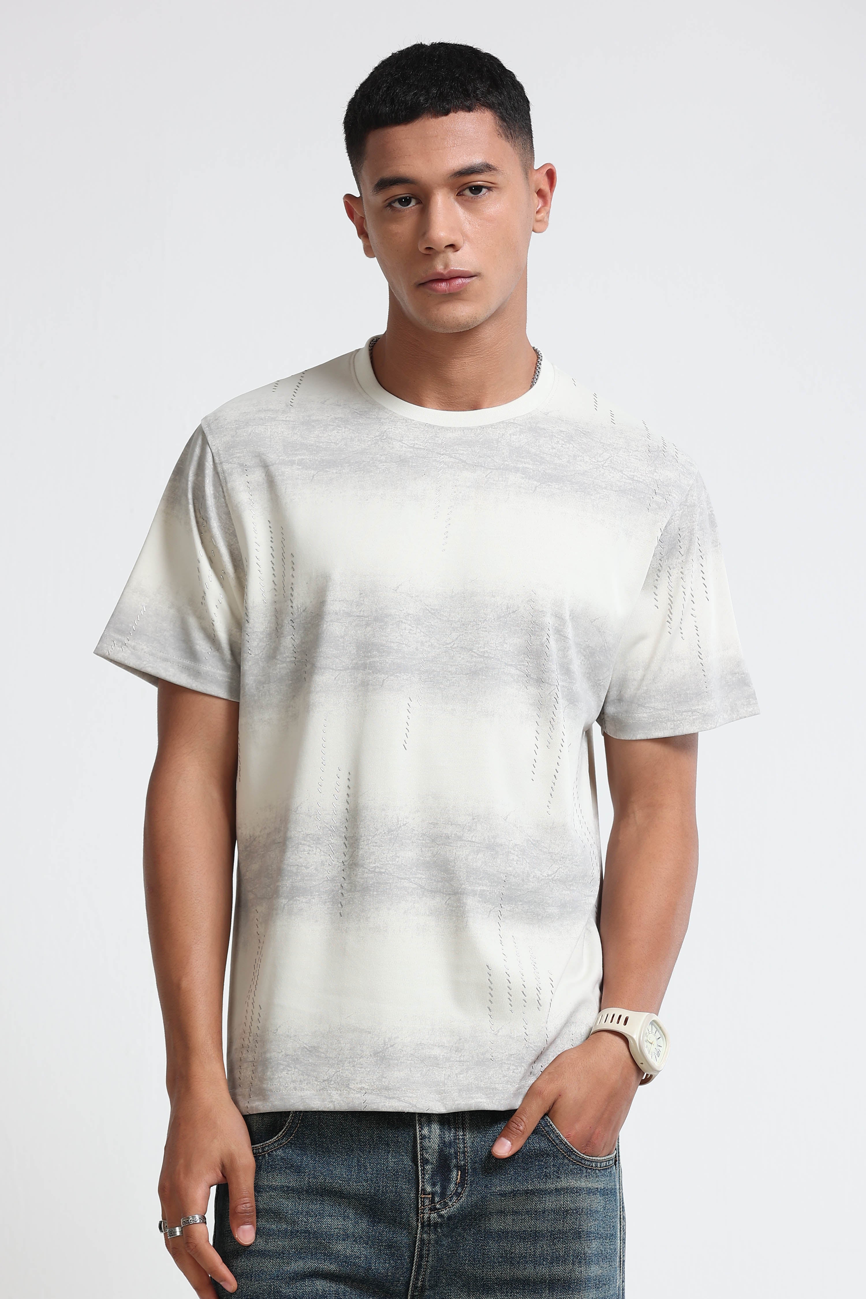 Men Grey Minimal Textured T-Shirt