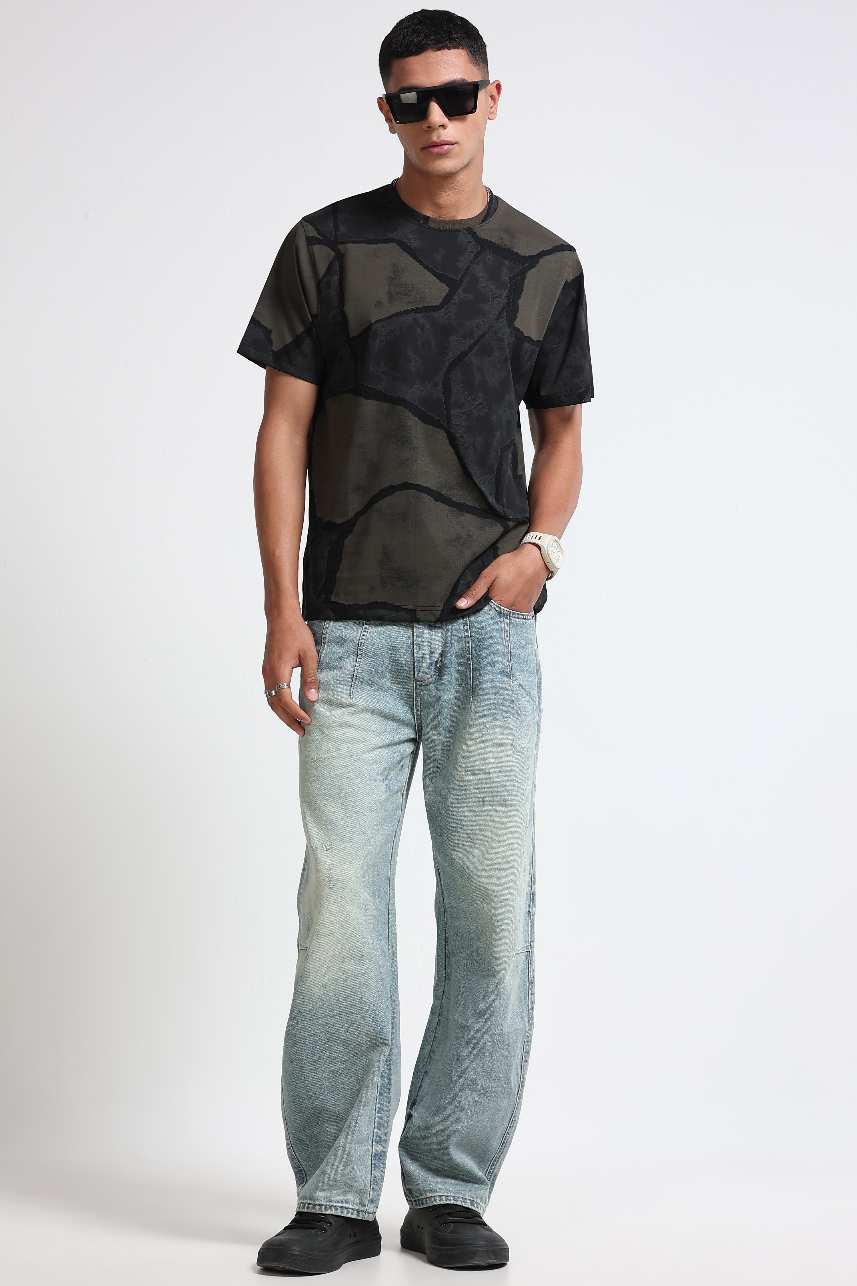 Men Black Modern Abstract Print T-Shirt