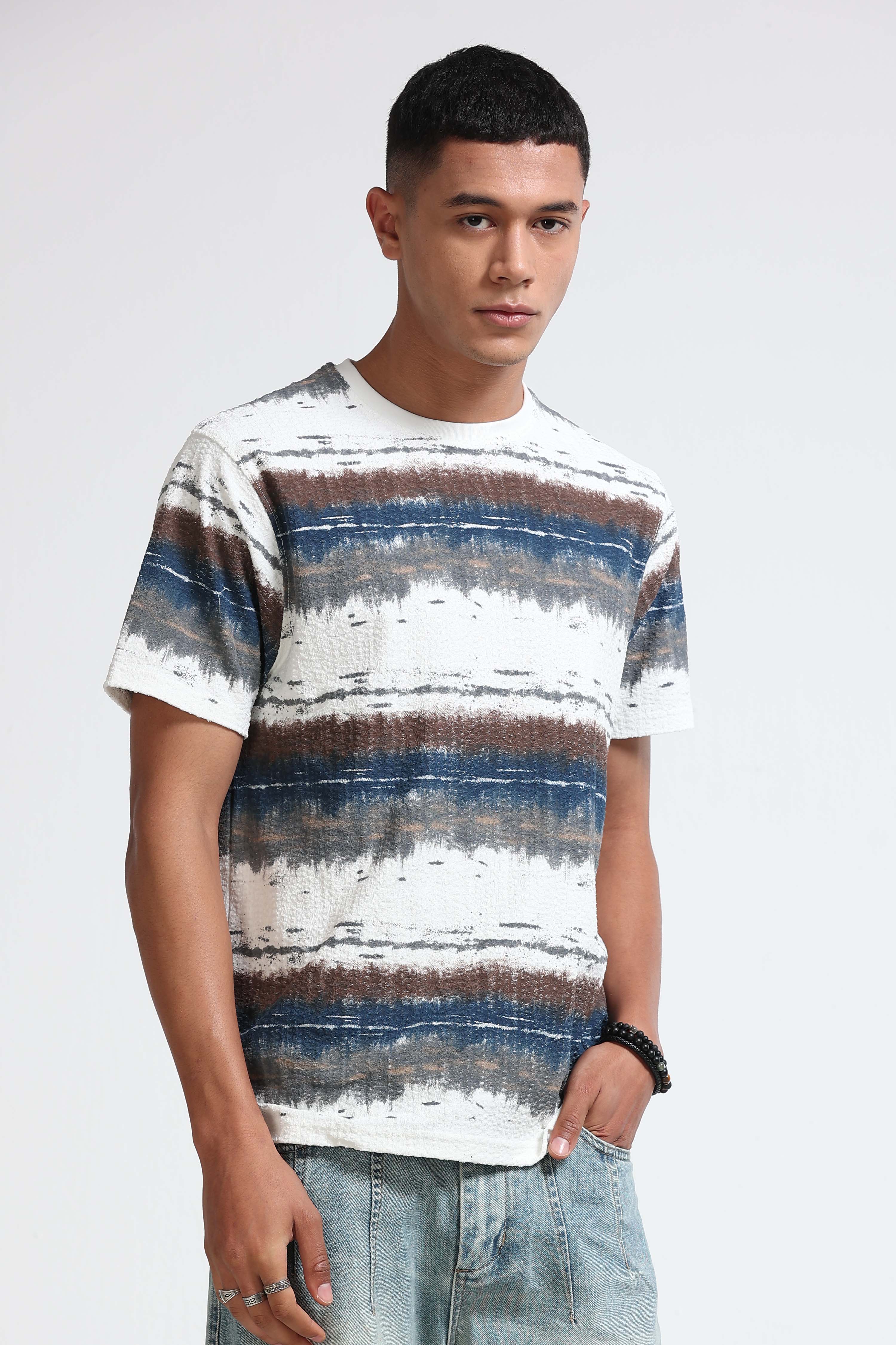 Men White Brush Stroke Print T-Shirt